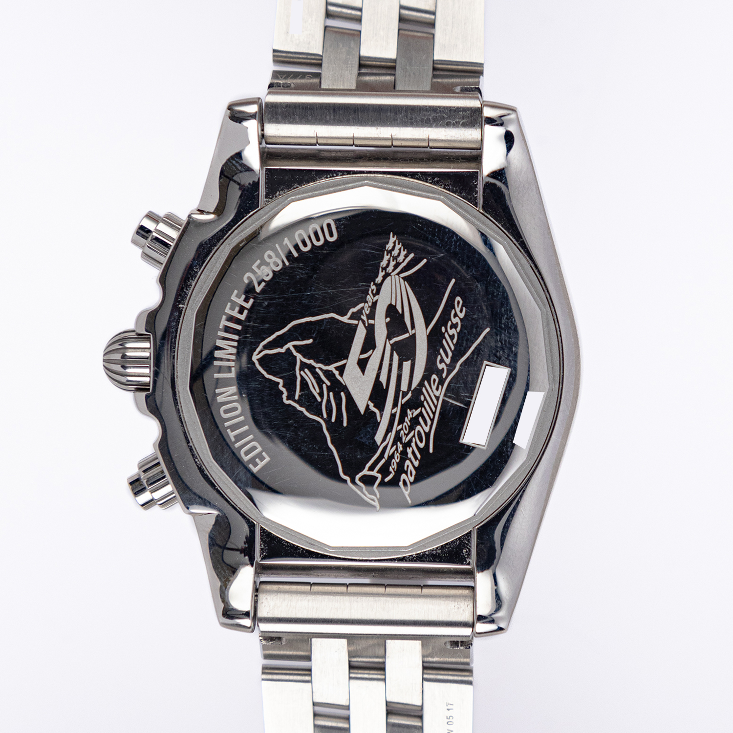 Breitling Chronomat 44 GMT AB0420 Thumbnail 3