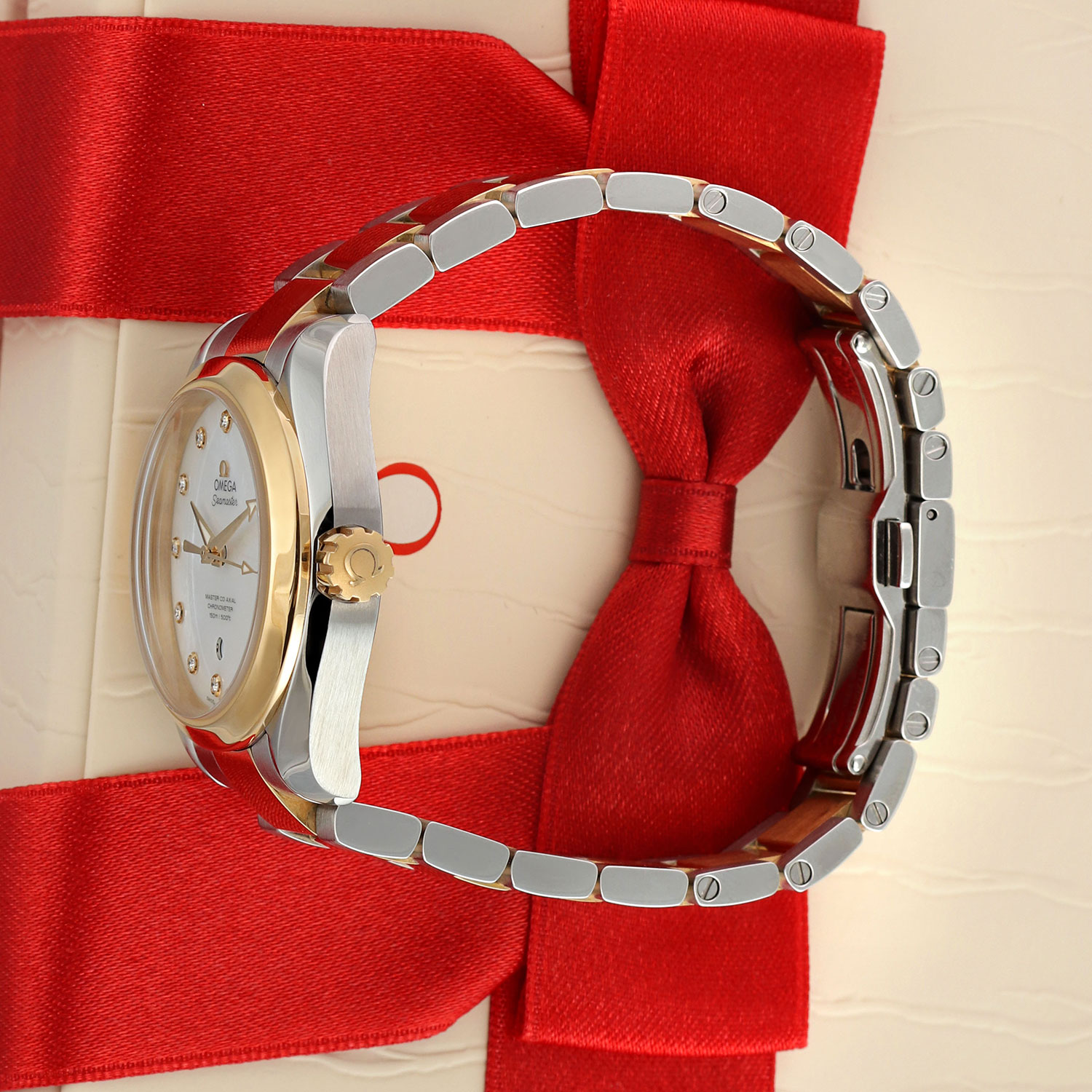 Omega Aqua Terra 150m Ladies 231.20.34.20.55.002 Thumbnail 3