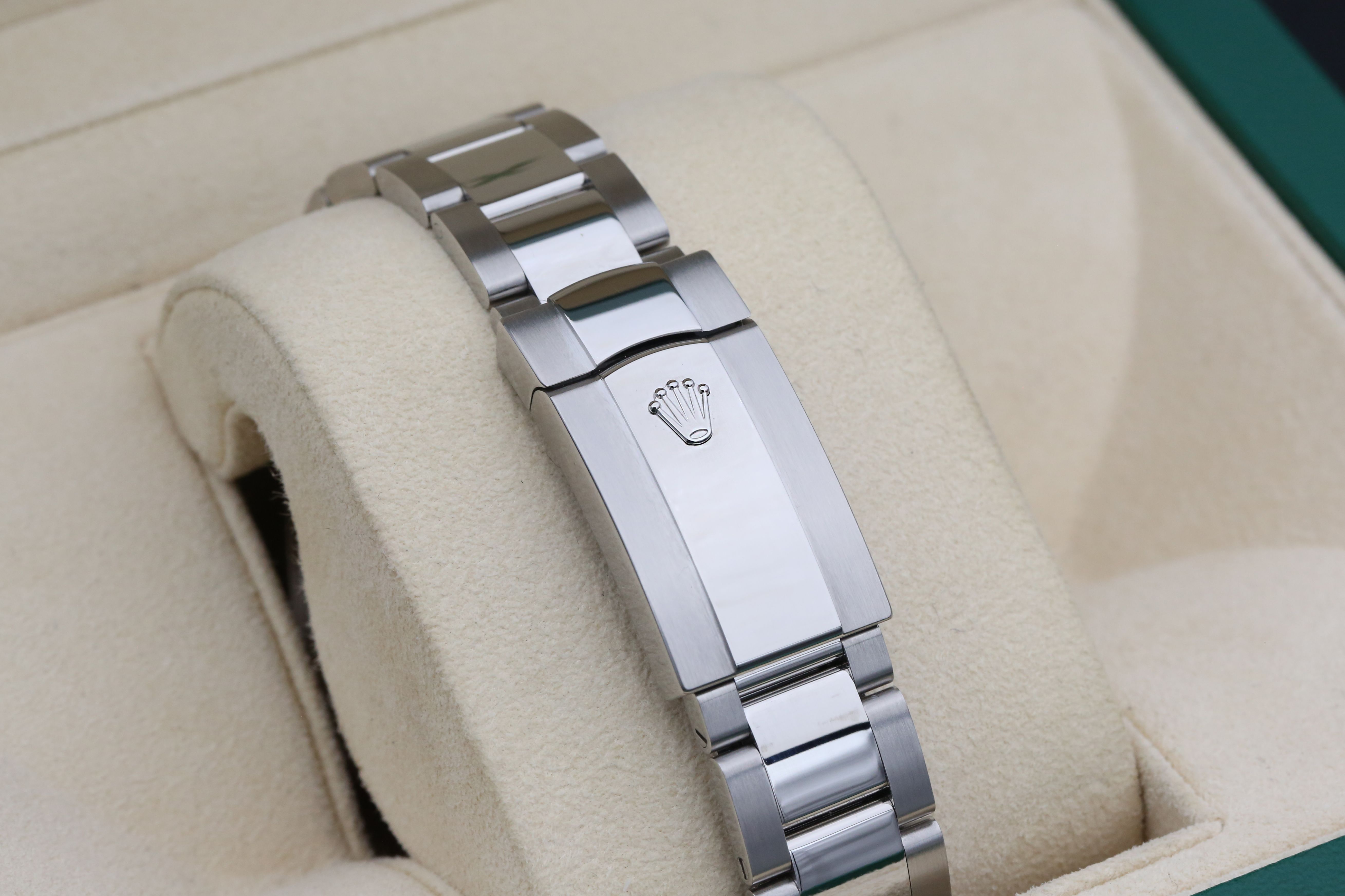 Rolex Datejust 41 126300 Thumbnail 3