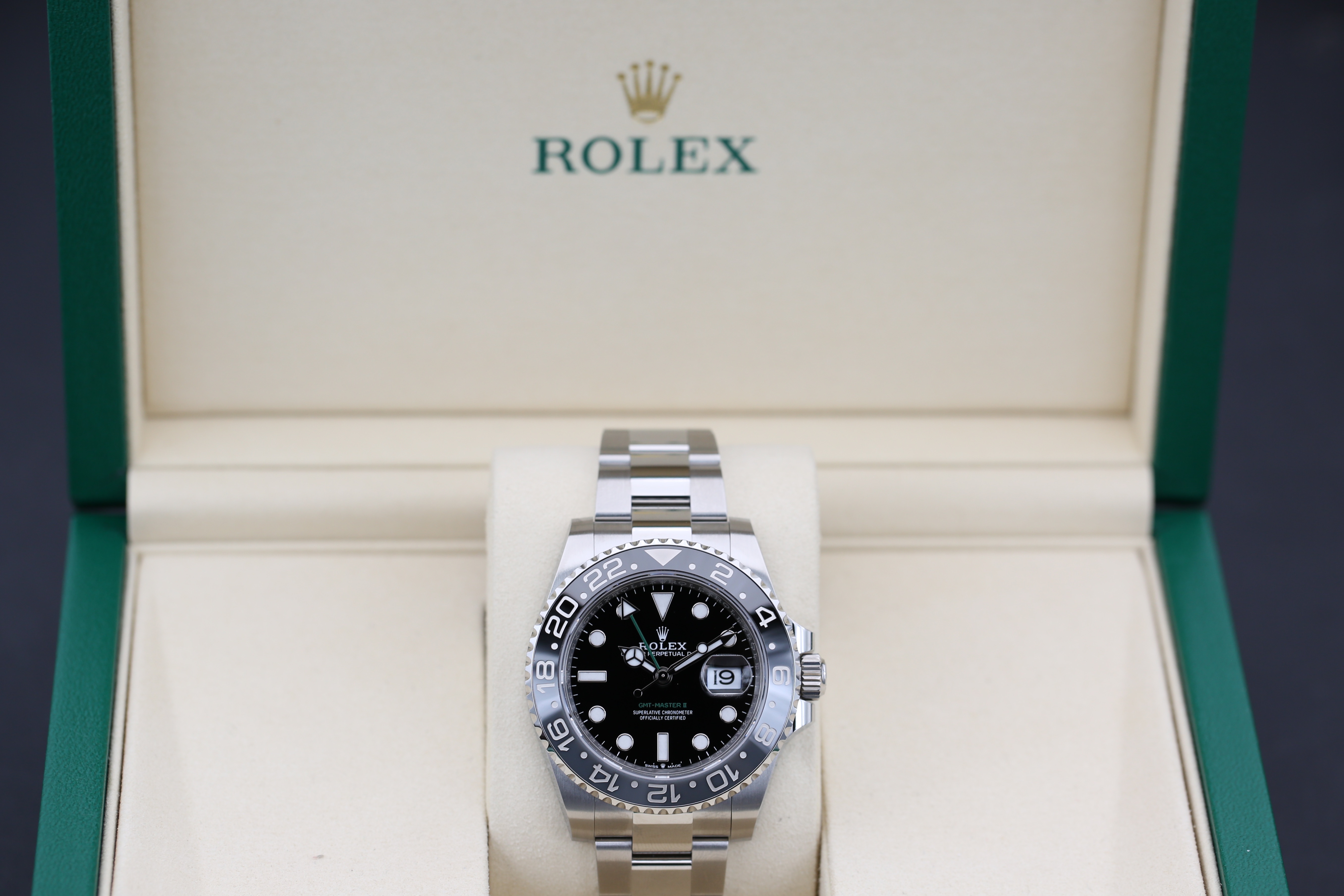 Rolex GMT Master II 126710 GRNR Thumbnail 4