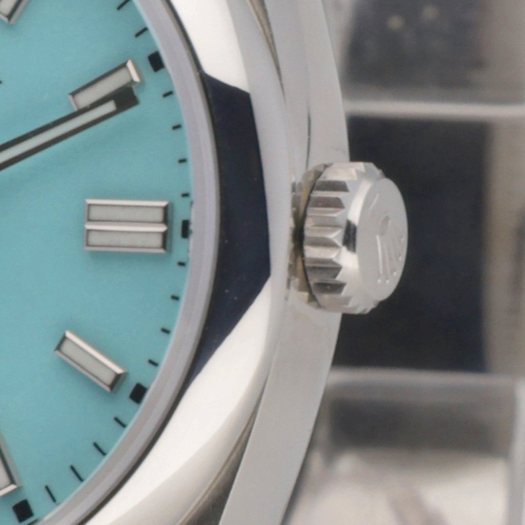 Rolex Oyster Perpetual 126000 Thumbnail 6