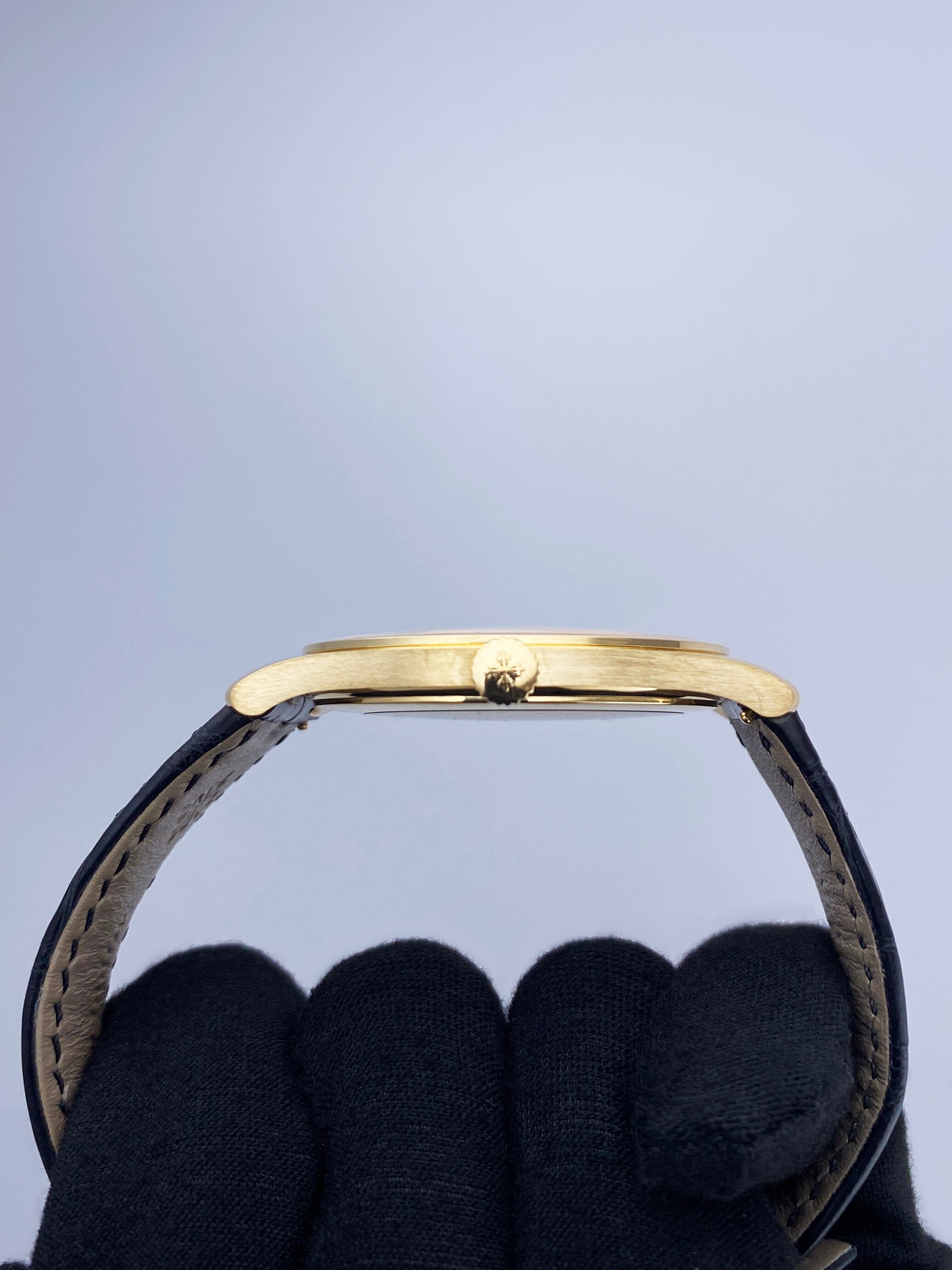 Patek Philippe Calatrava 5196J-001 Thumbnail 4