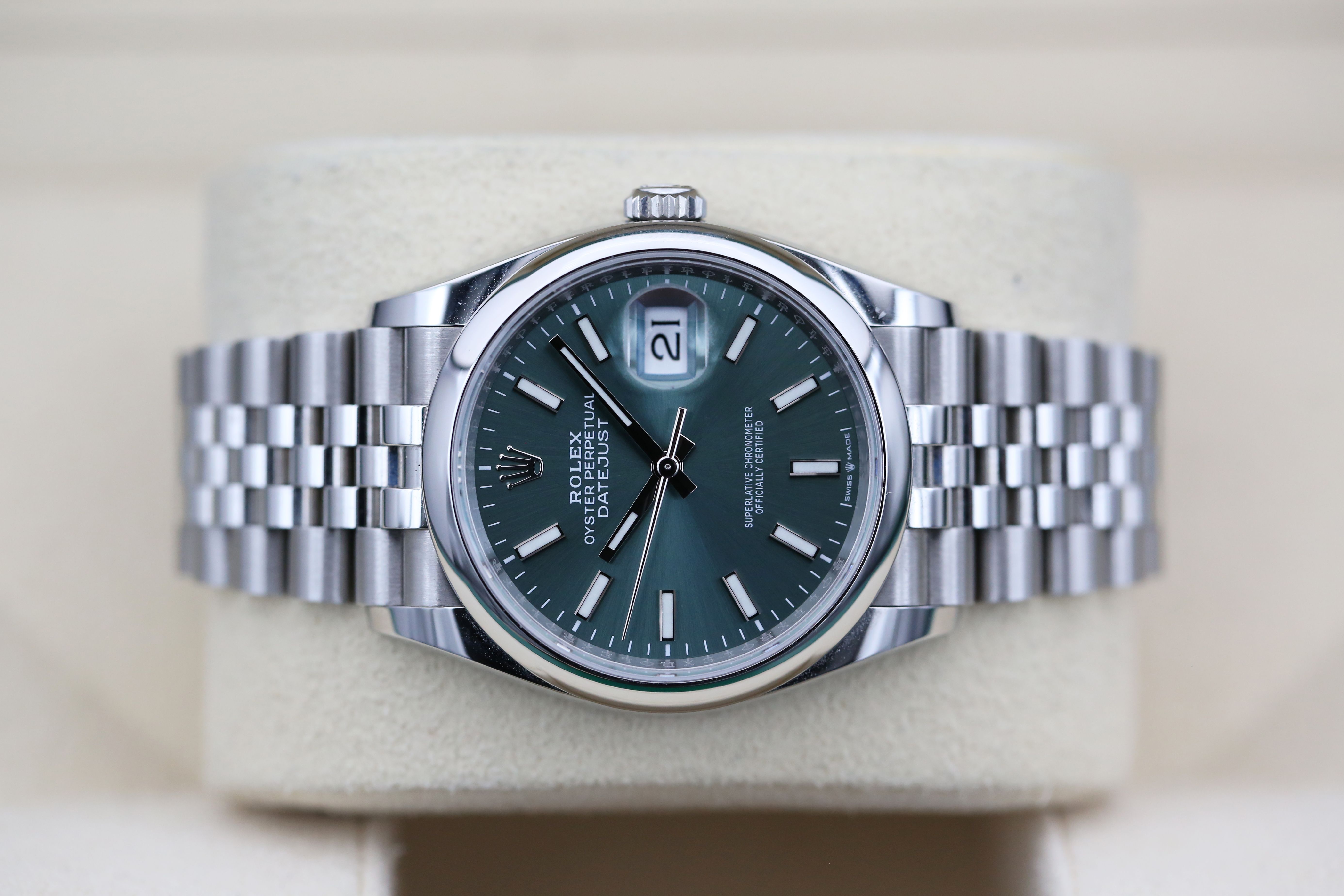 Rolex Datejust 126200 Thumbnail 5