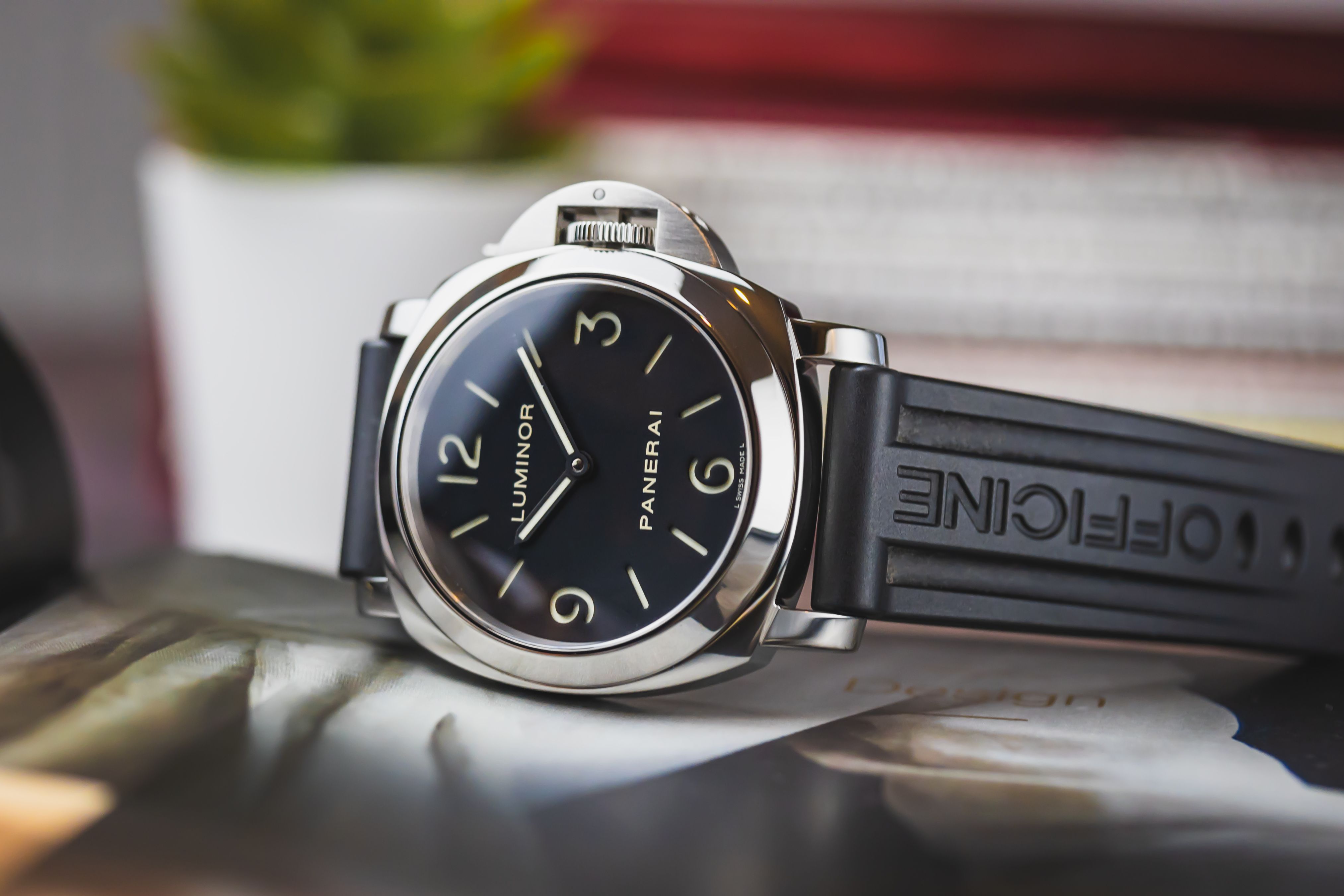 Panerai Luminor Base PAM00112 Thumbnail 6