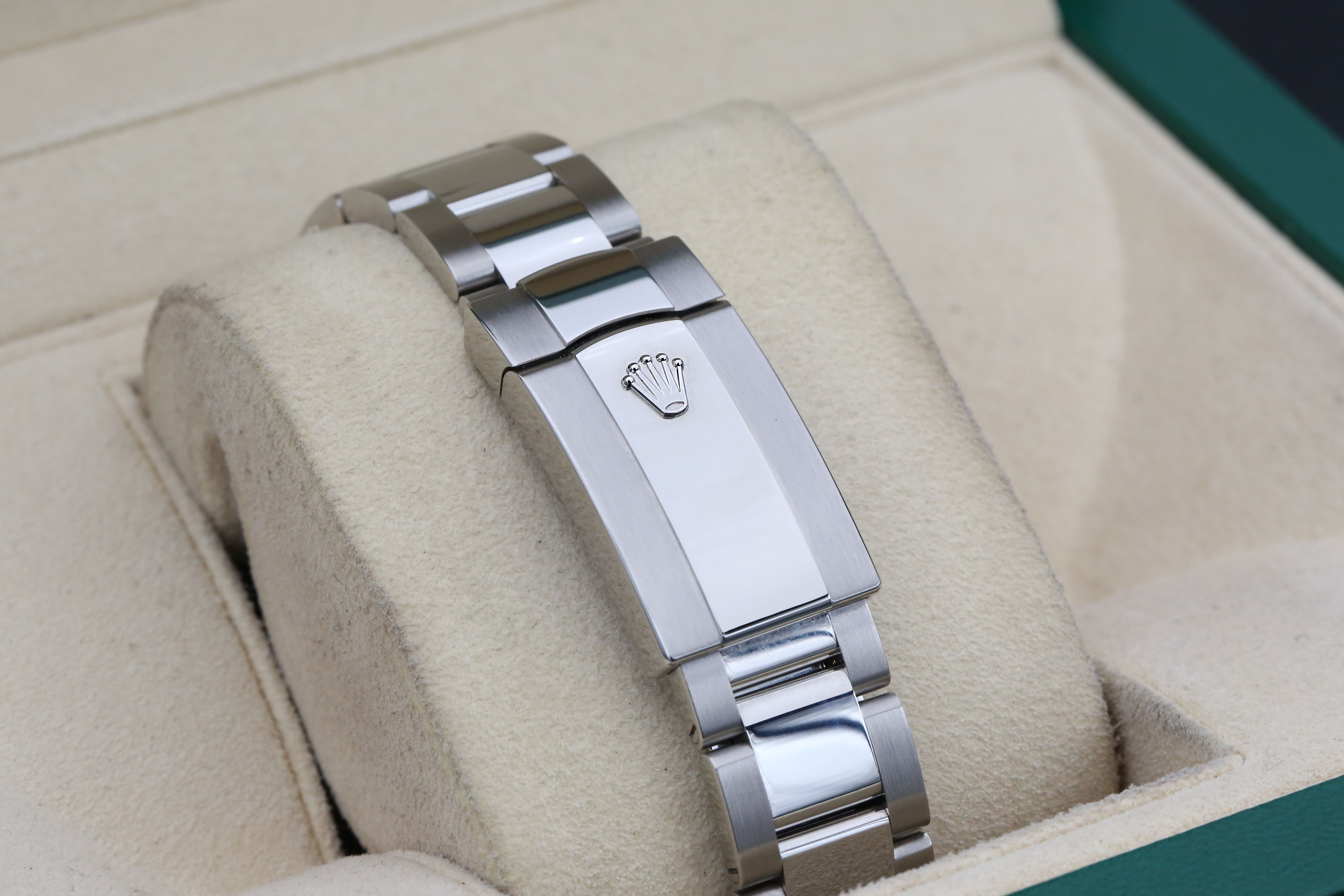 Rolex Datejust 41 126300 Thumbnail 3