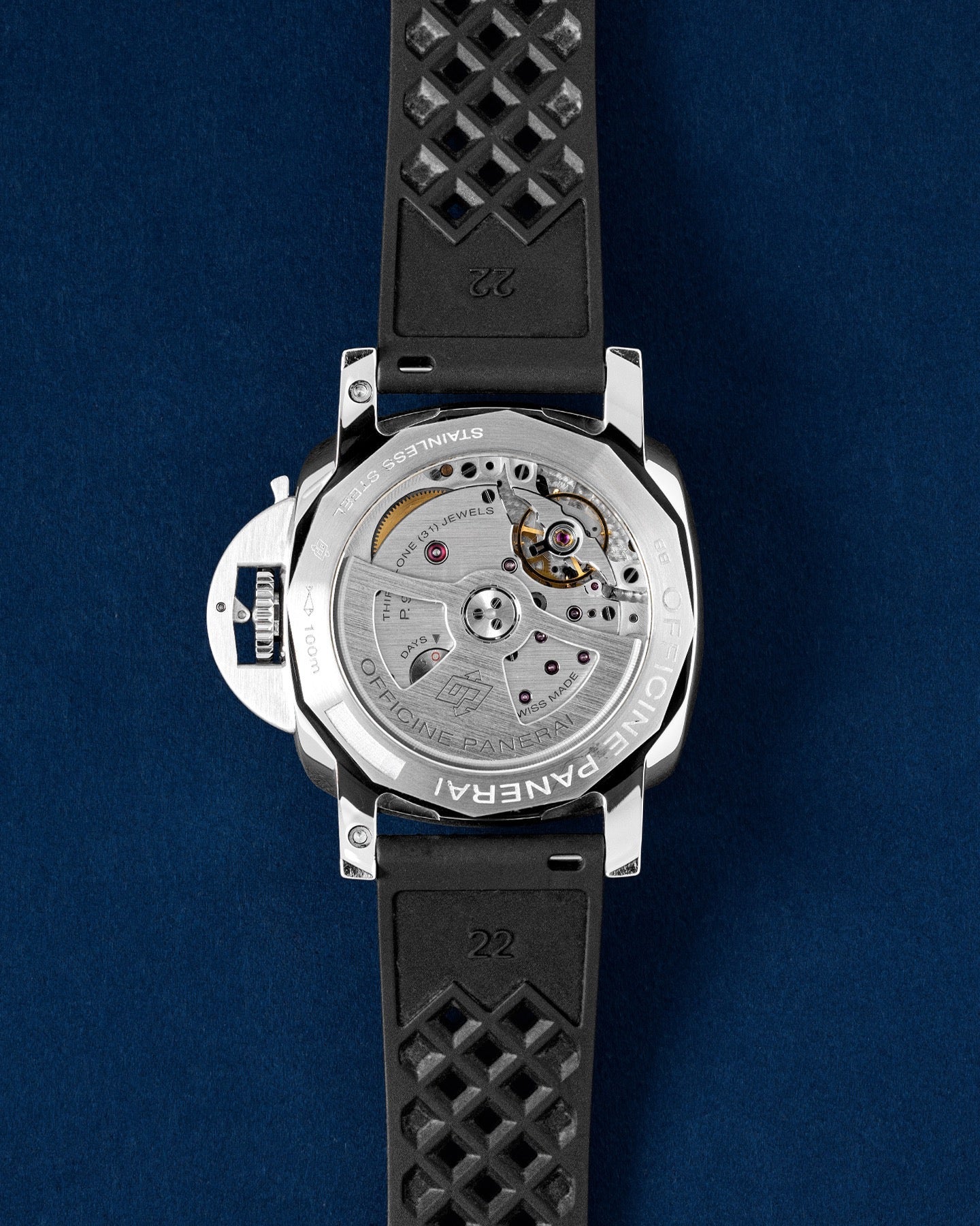 Panerai Luminor GMT PAM01535 Thumbnail 3