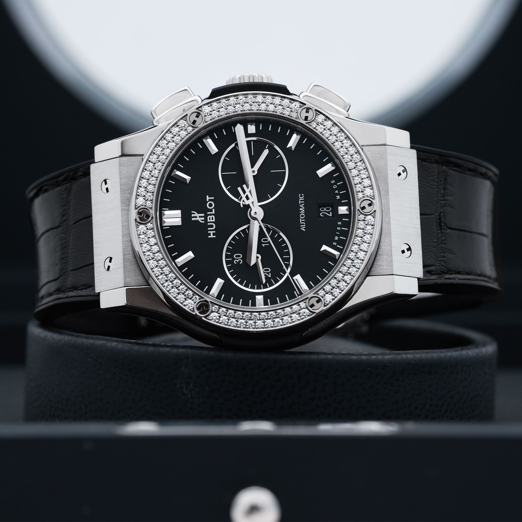 Hublot Classic Fusion 541.NX.1171.LR.1104 Thumbnail 2