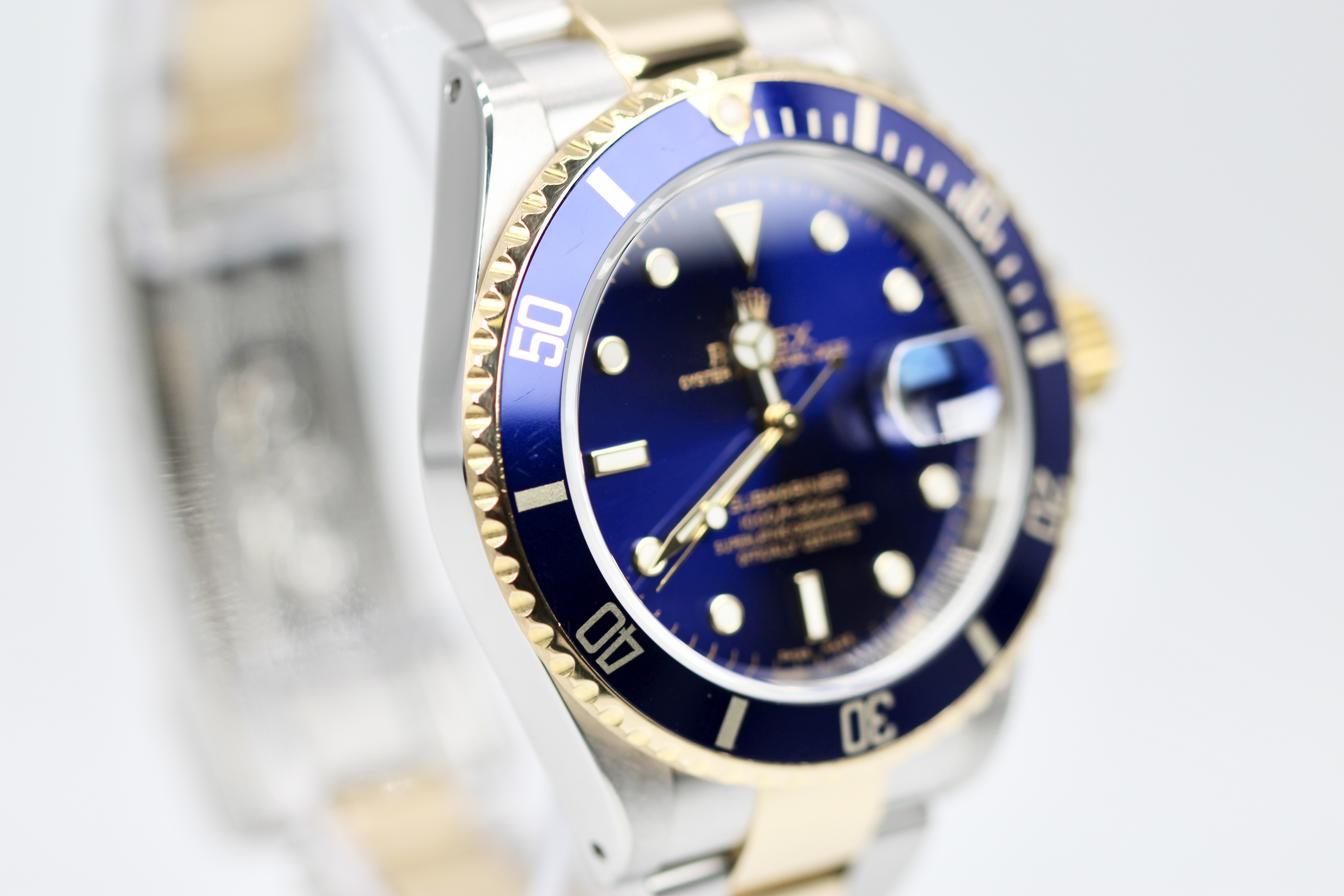 Rolex Submariner 16613 Thumbnail 2