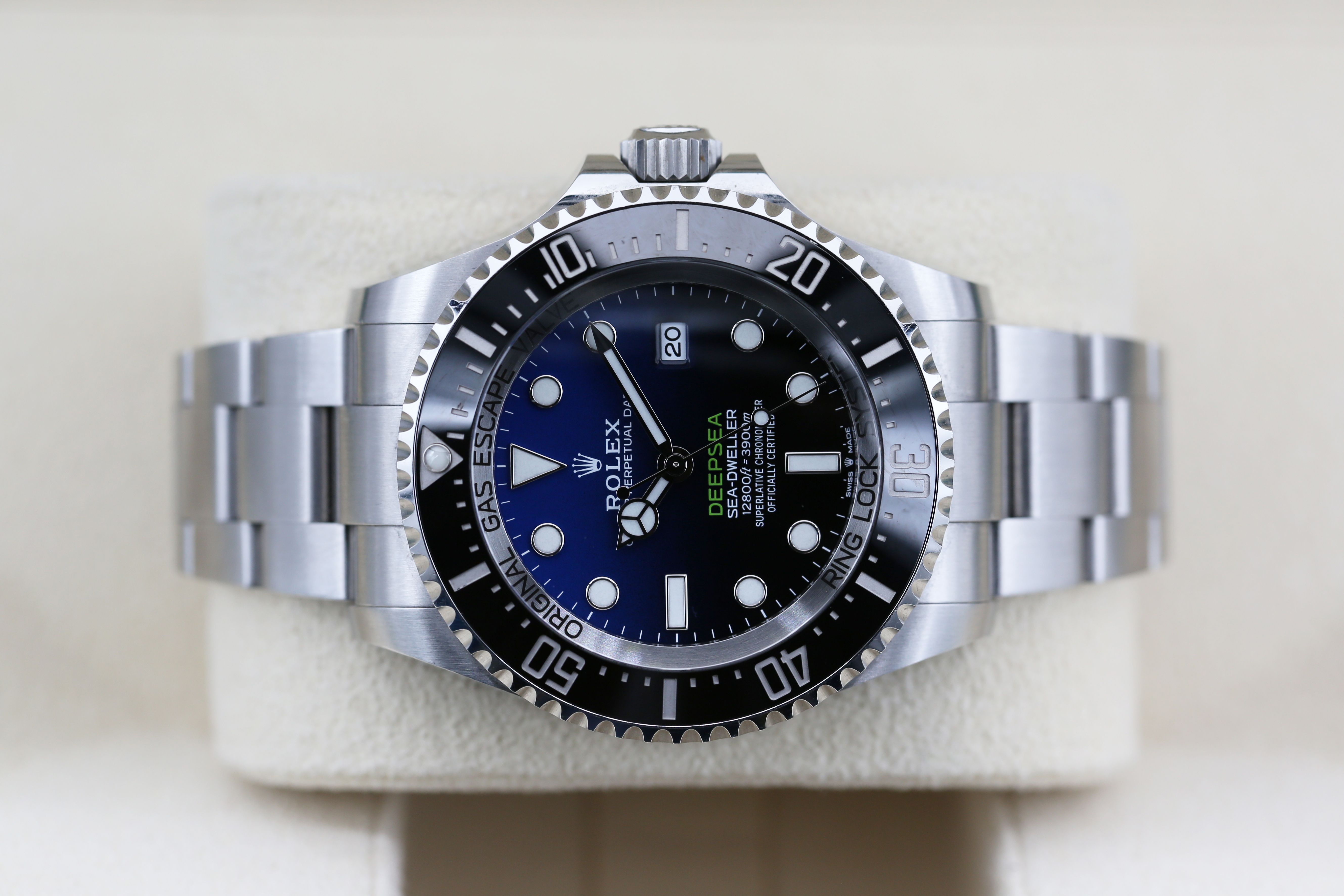 Rolex Deepsea 126660 - D-Blue Thumbnail 5