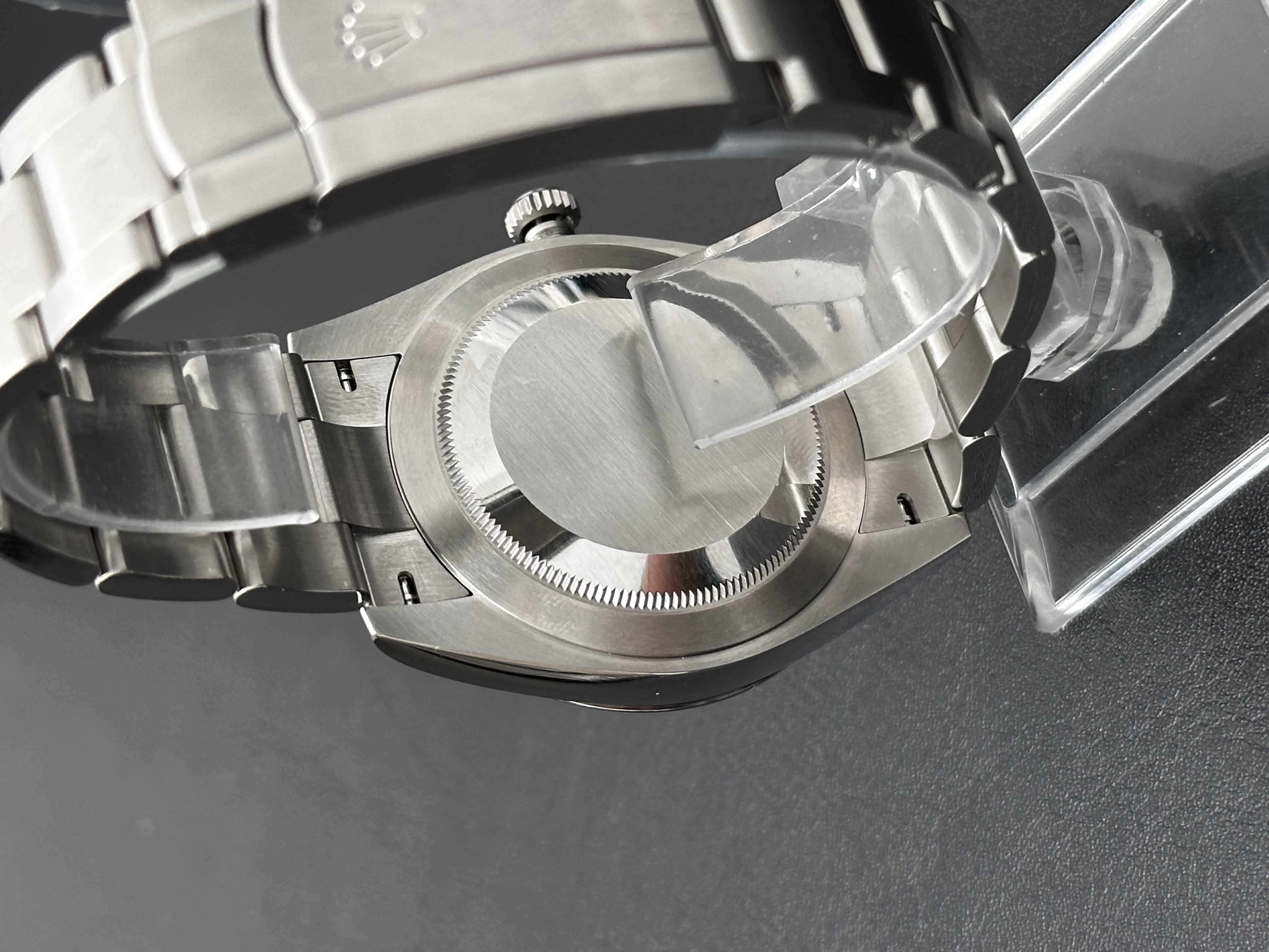 Rolex Oyster Perpetual 124300 Thumbnail 4