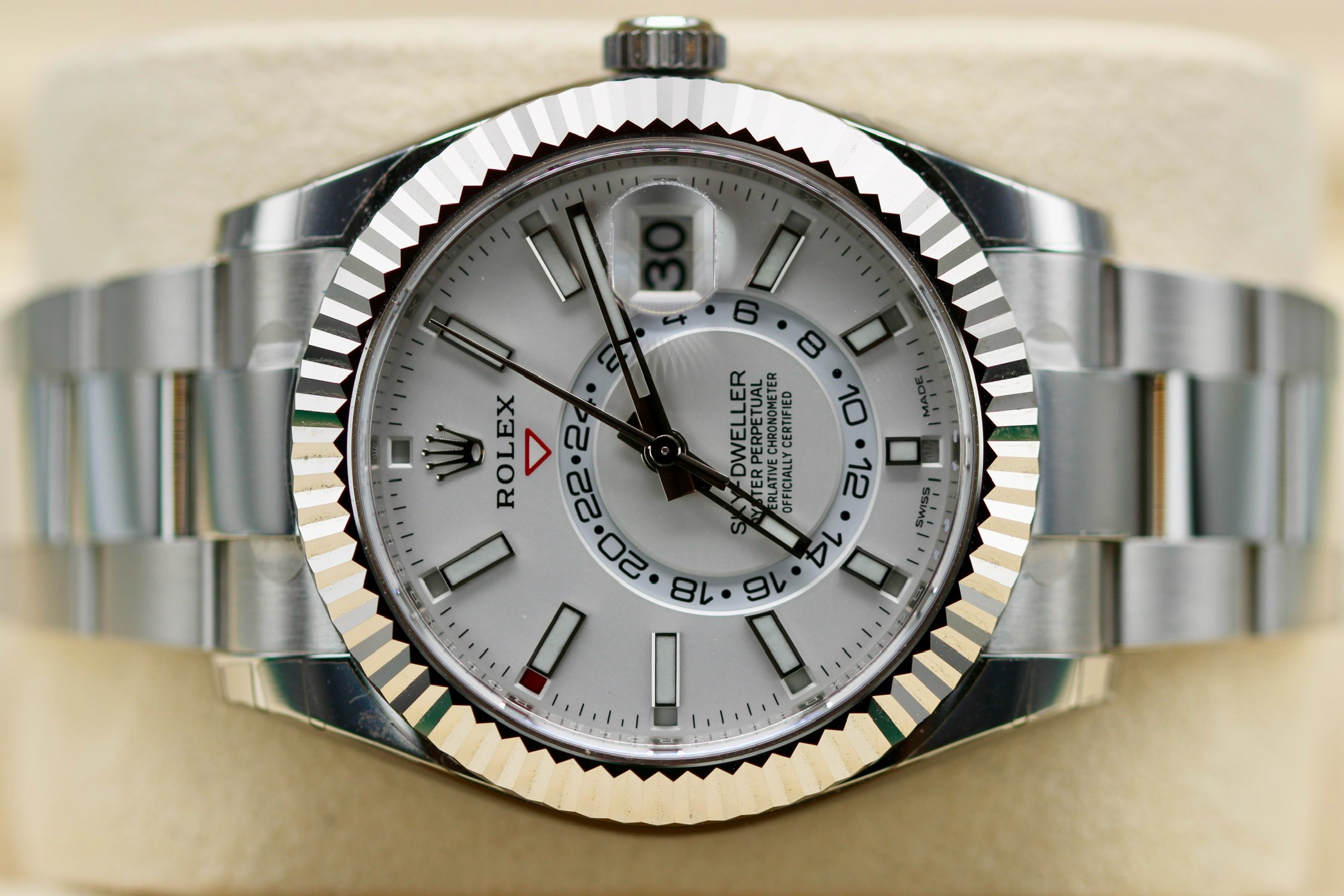 Rolex Sky-Dweller 326934 Thumbnail 5