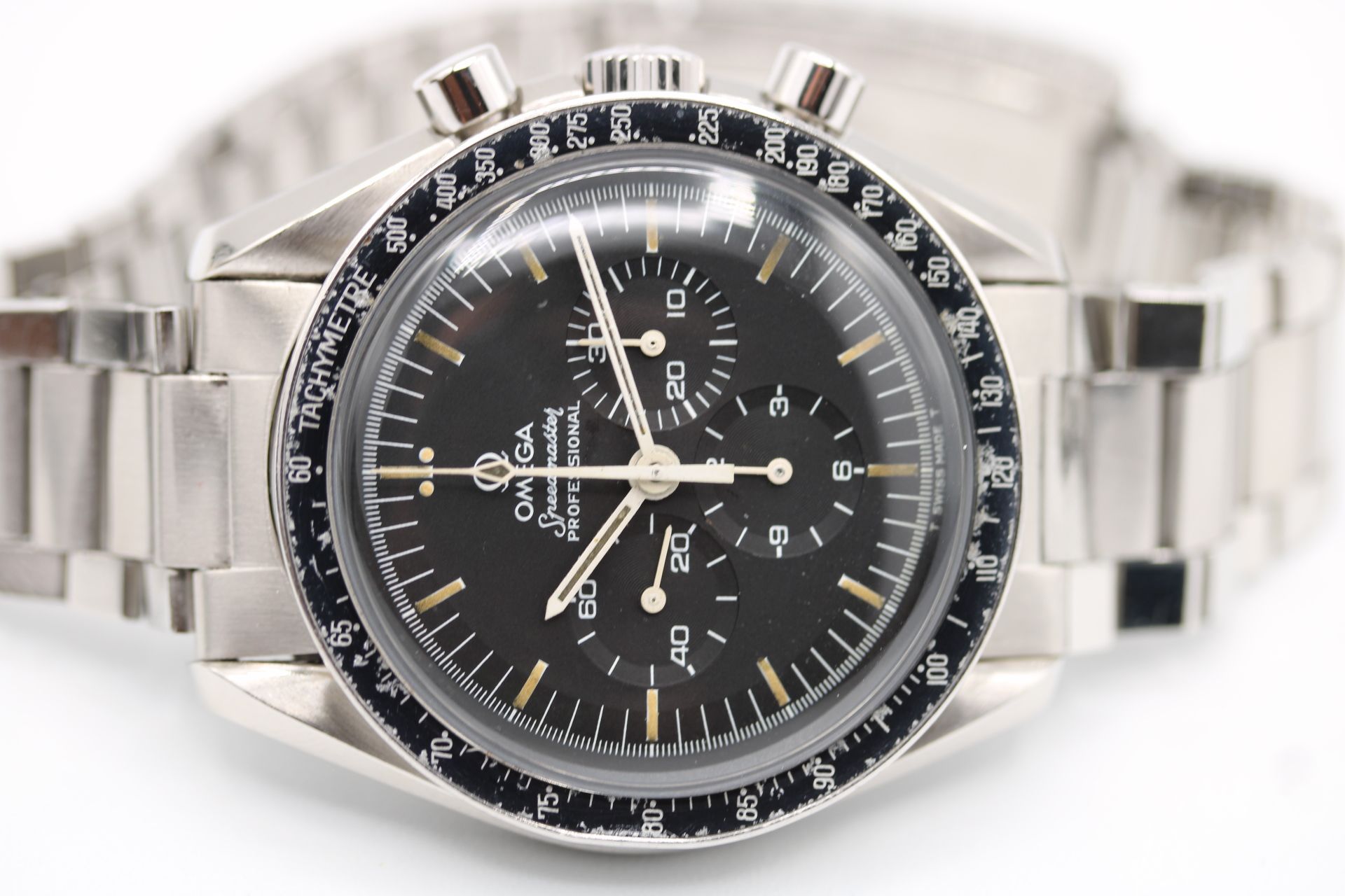 Omega Speedmaster Moonwatch ST145.00.22 Thumbnail 5