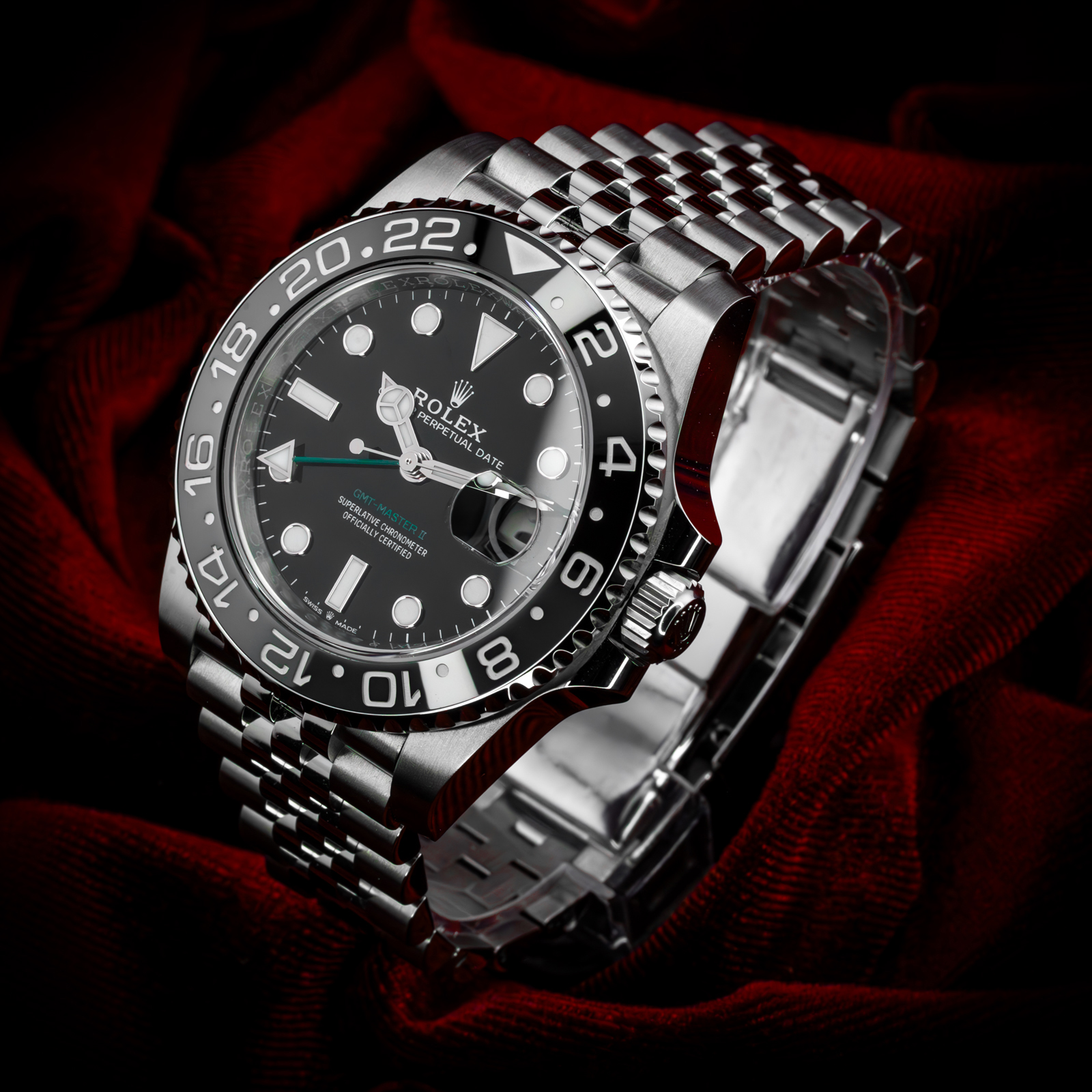 Rolex GMT Master II 126710 GRNR Thumbnail 2
