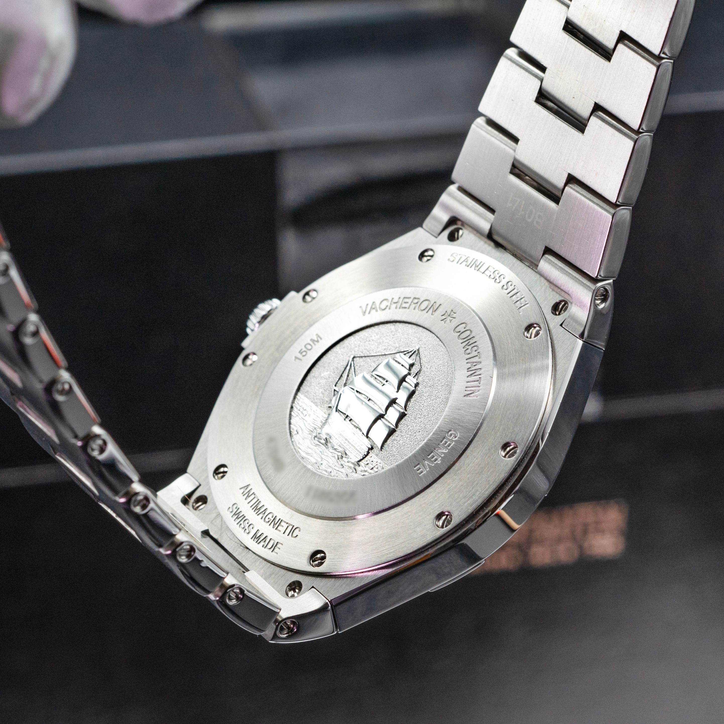 Vacheron Constantin Overseas 47040/B01A-9093 Thumbnail 4