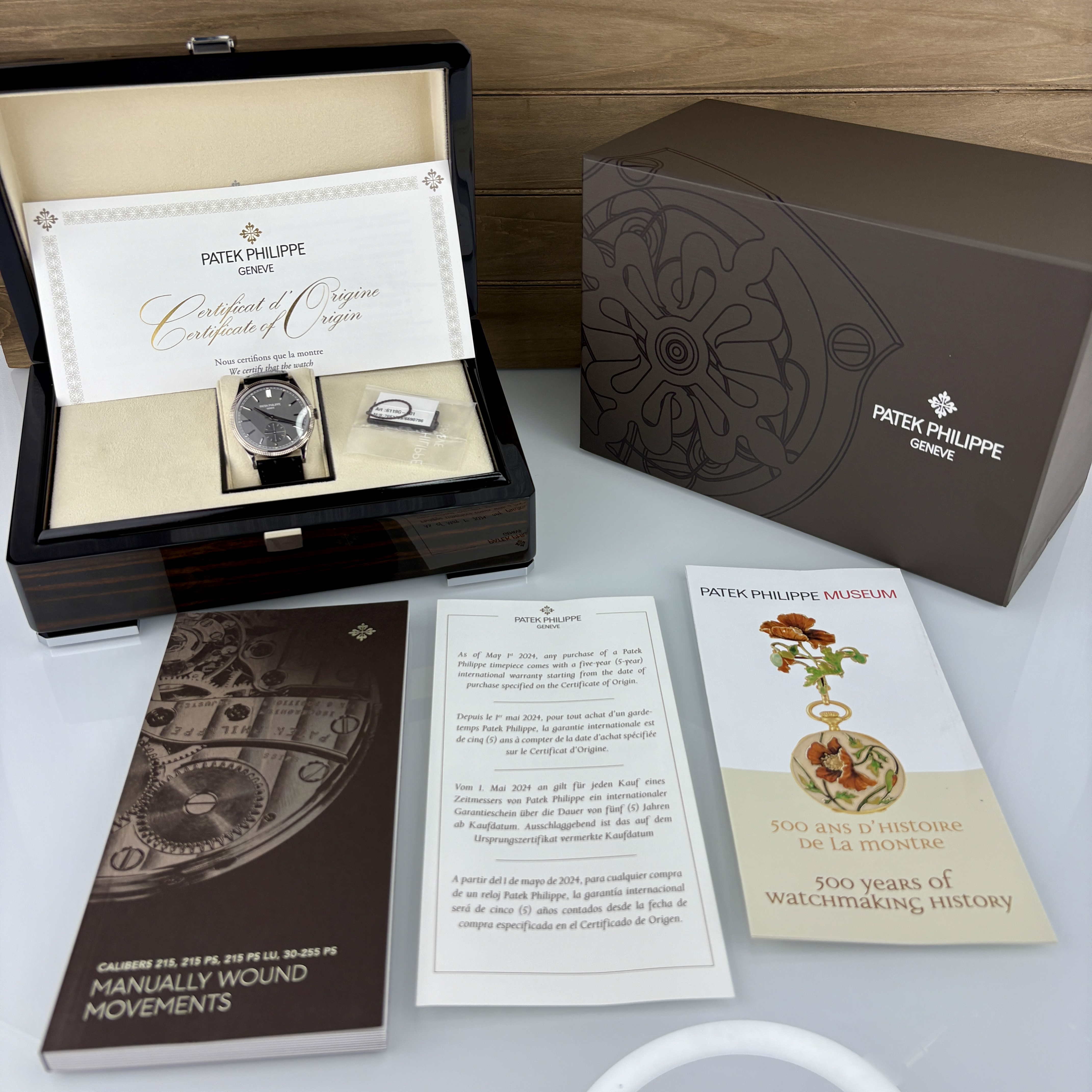 Patek Philippe Calatrava 6119G-001 Thumbnail 7