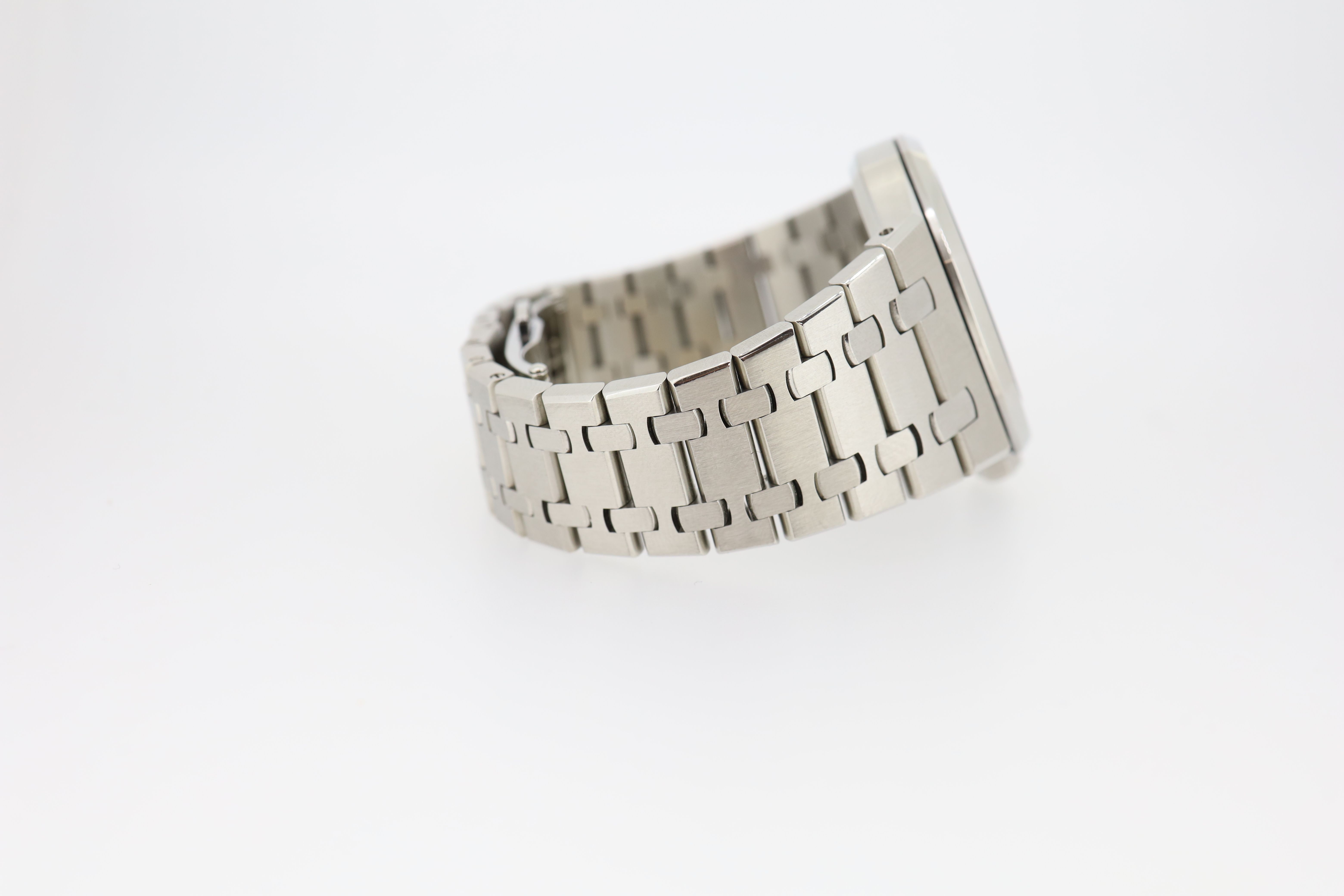 Audemars Piguet Royal Oak 15300ST.OO.1220ST.03 Thumbnail 5