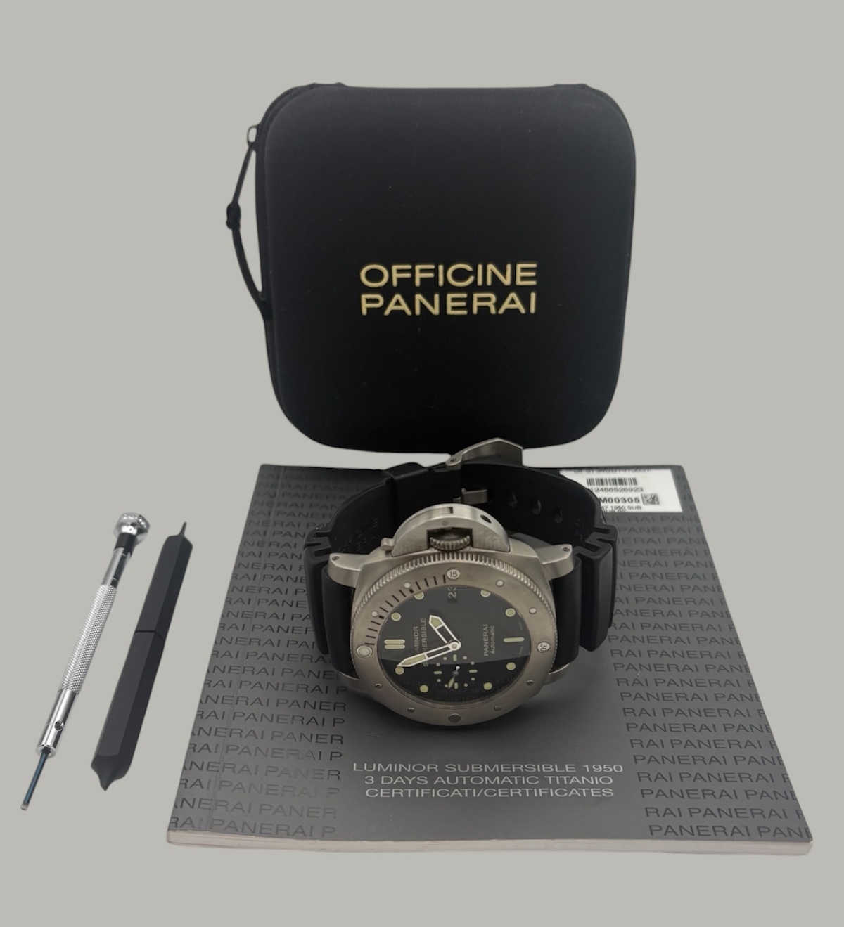 Panerai Luminor Submersible PAM00305 Thumbnail 5