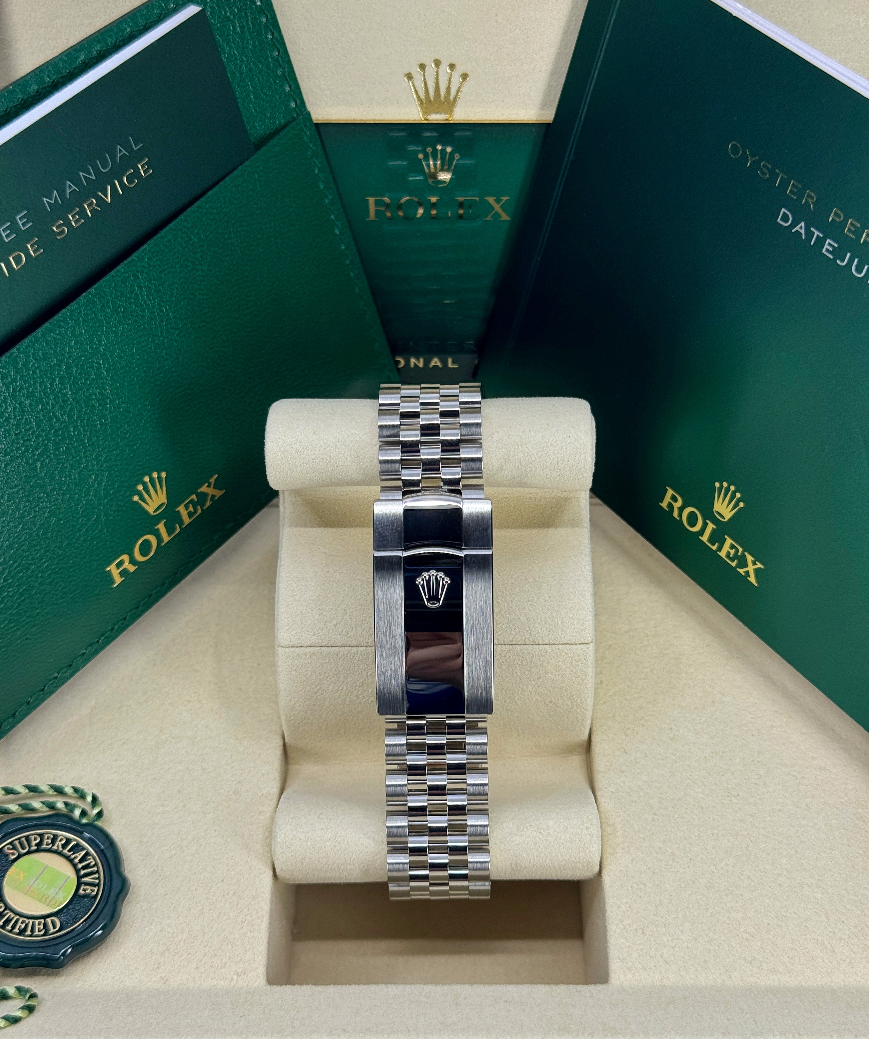 Rolex Datejust 41 126300 Thumbnail 3