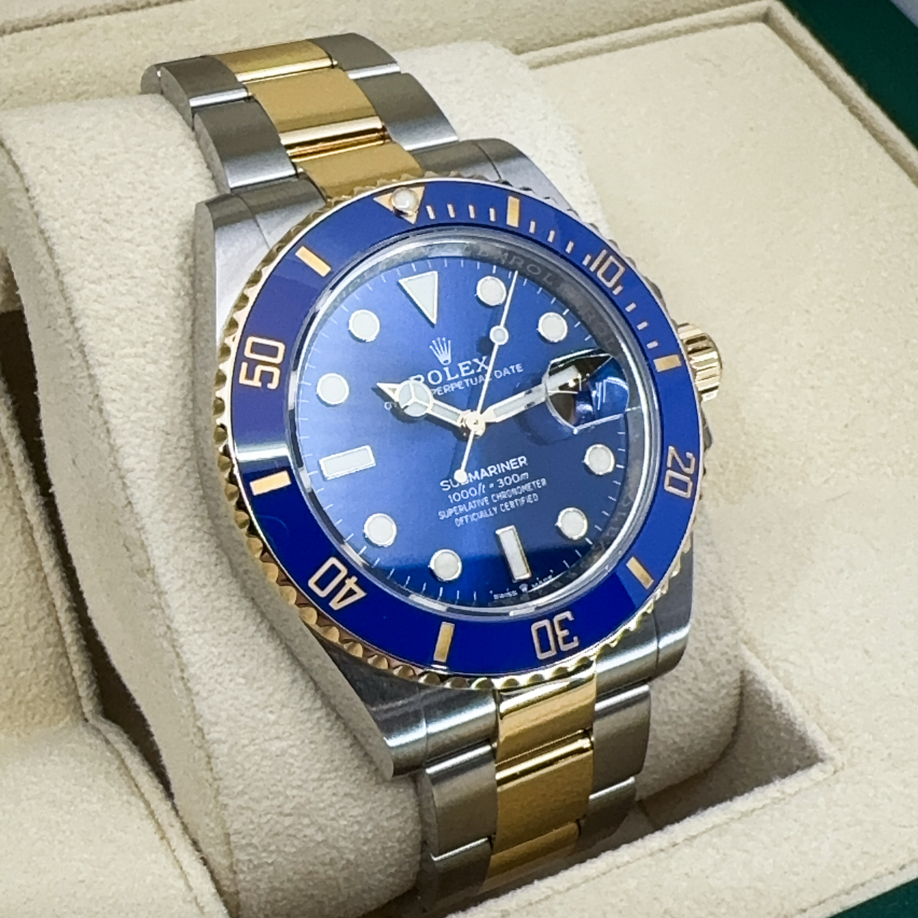Rolex Submariner 126613 LB Thumbnail 3