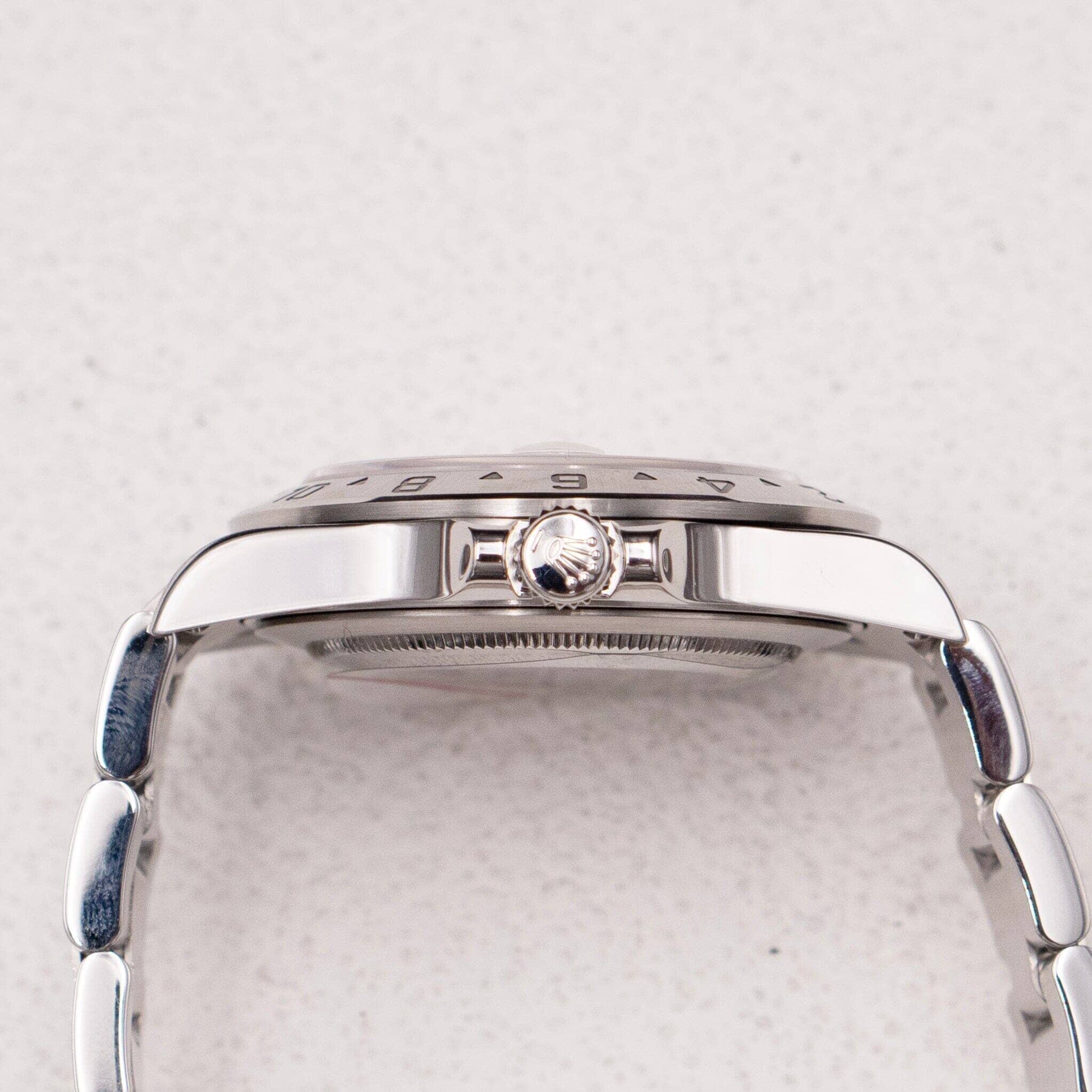 Rolex Explorer II 16570 Thumbnail 4