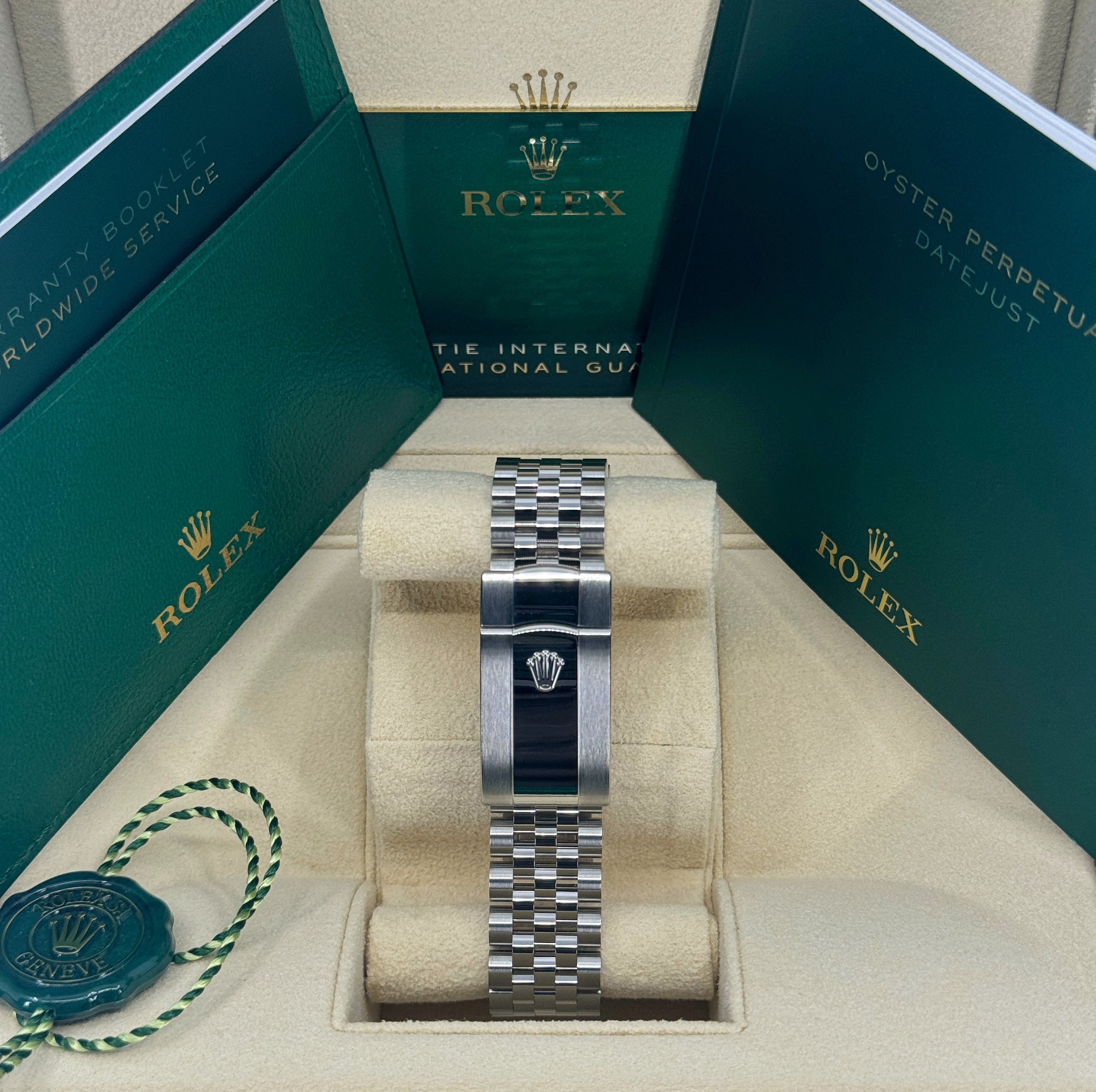 Rolex Datejust 126234 Thumbnail 3