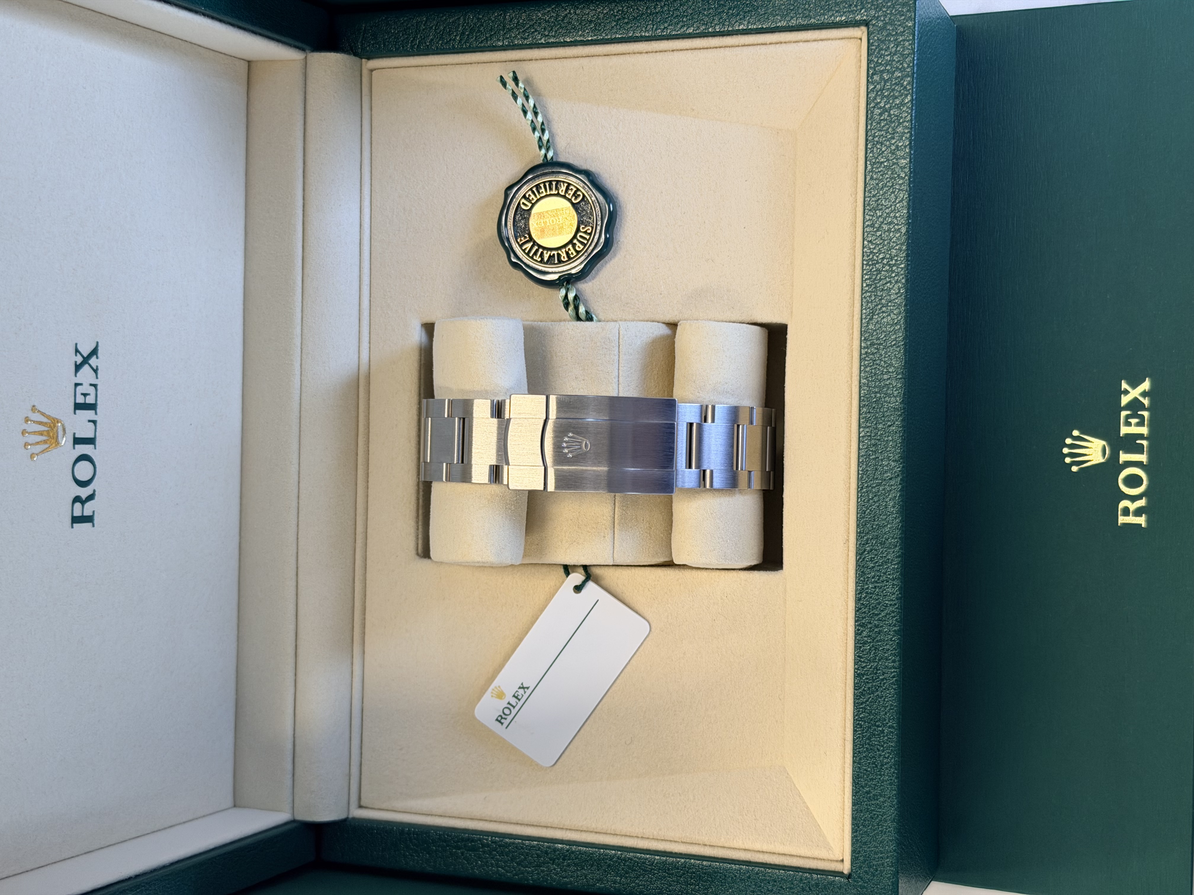 Rolex Oyster Perpetual 41 134300 Thumbnail 5