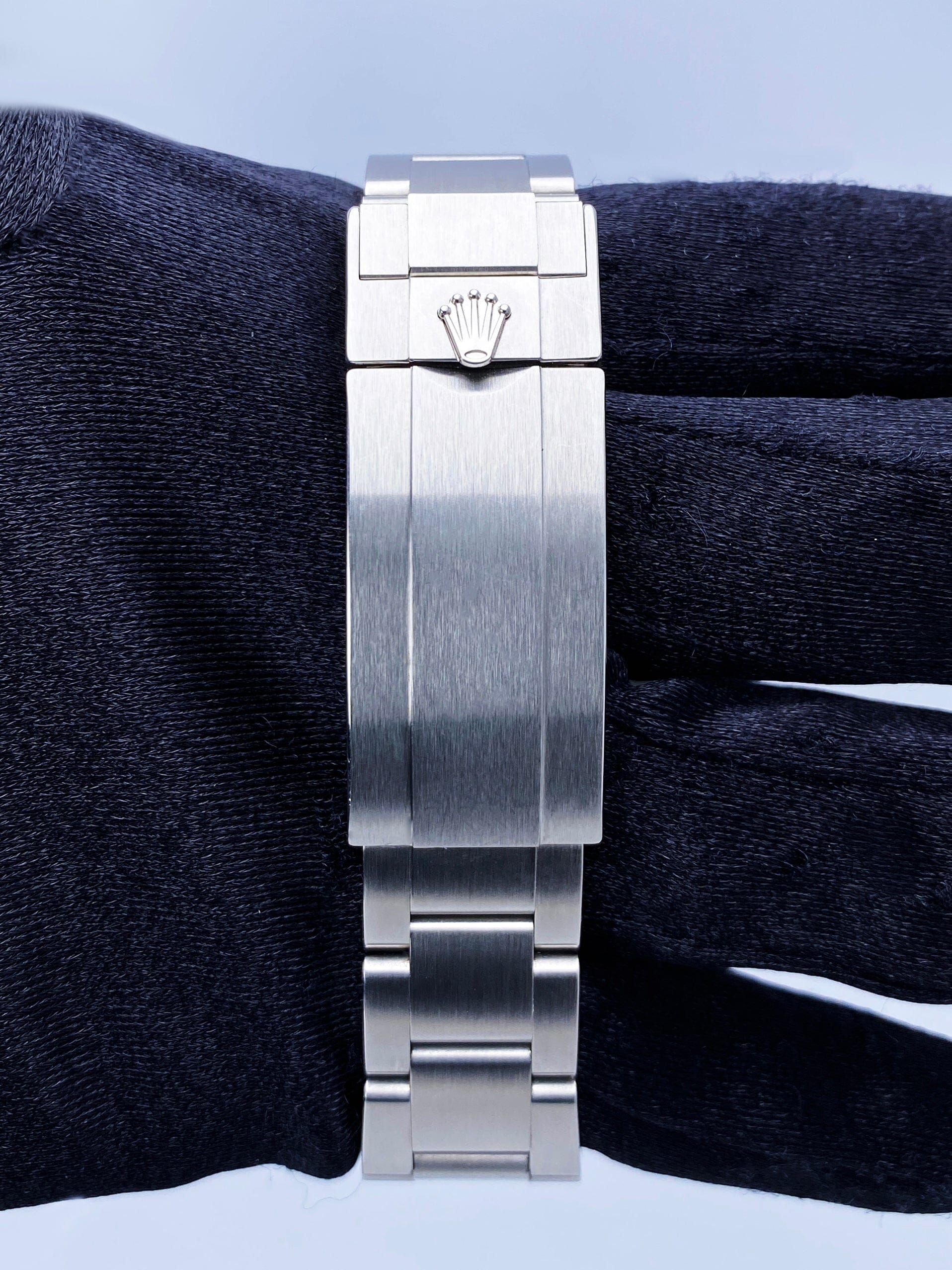 Rolex Submariner 116610 LN Thumbnail 6