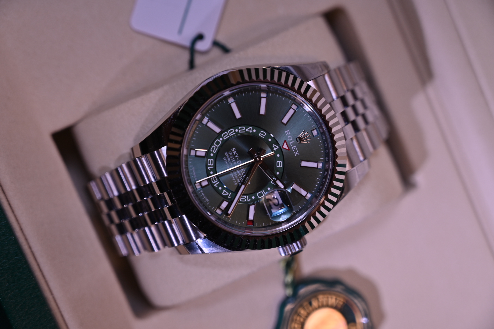 Rolex Sky-Dweller 336934 Thumbnail 3