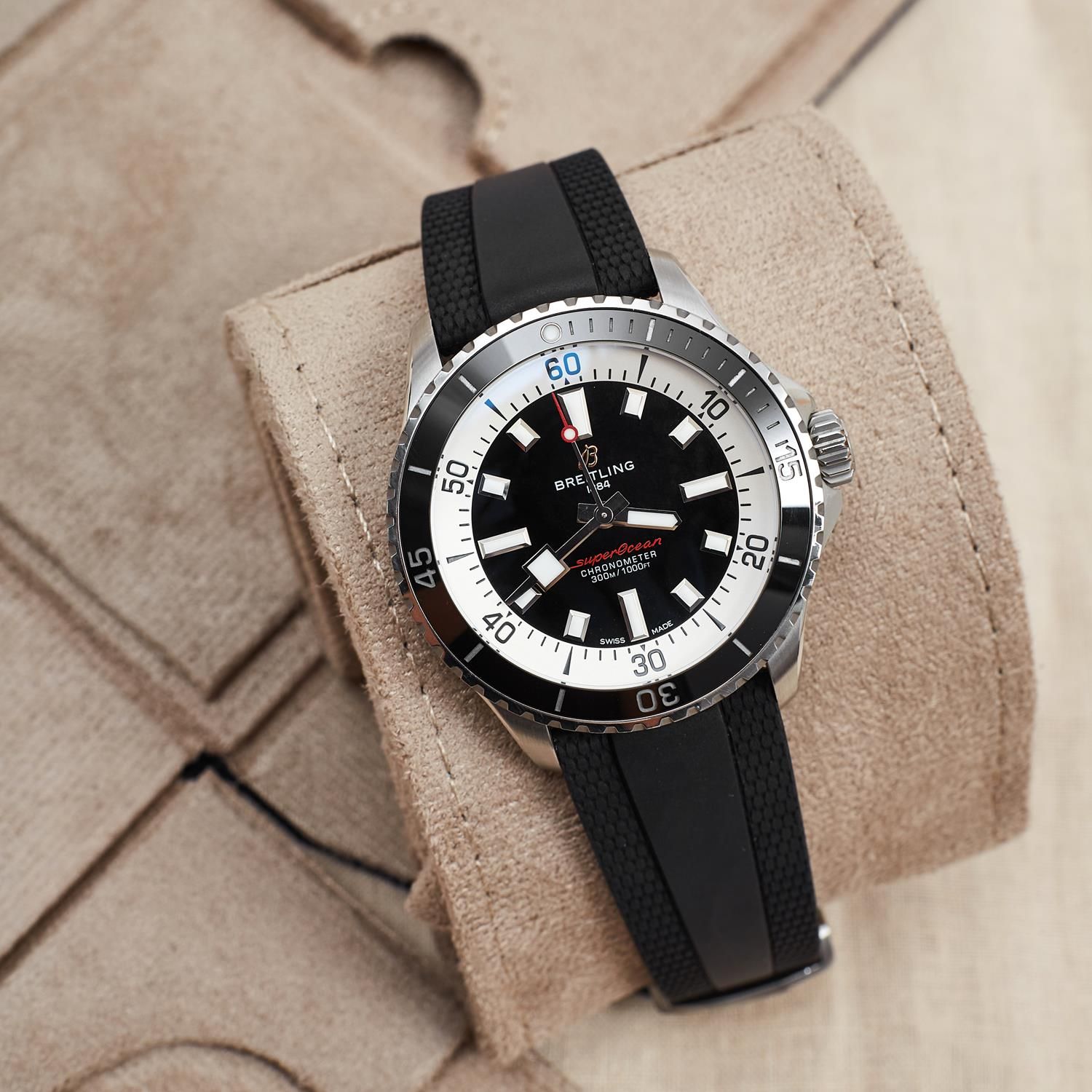 Breitling SuperOcean Automatic 42 A17375 Thumbnail 4