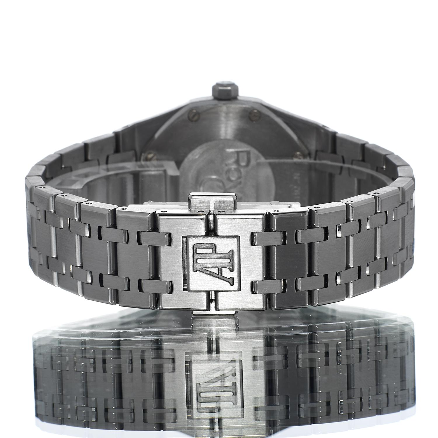 Audemars Piguet Royal Oak 67651ST.ZZ.1261ST.01 Thumbnail 3