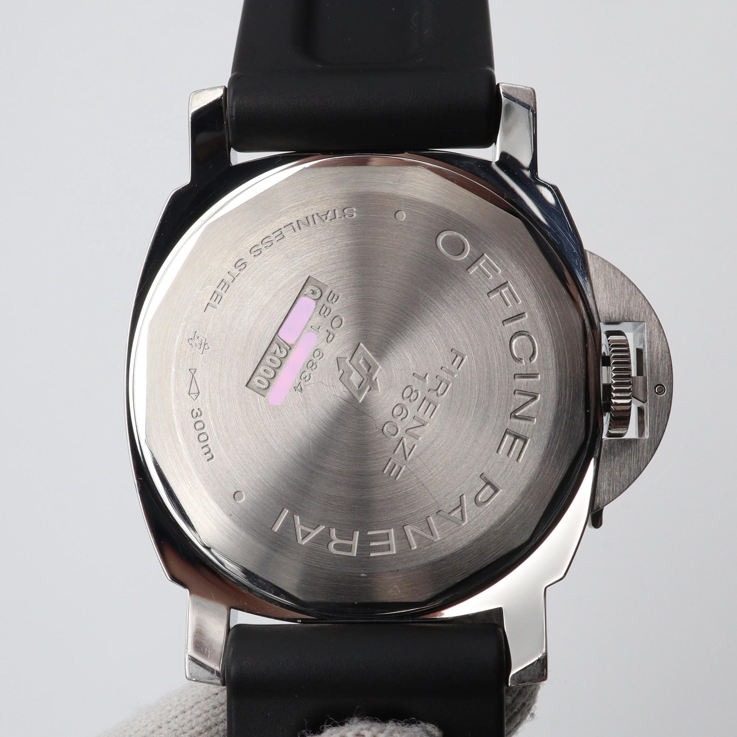 Panerai Luminor Marina PAM00005 Thumbnail 4