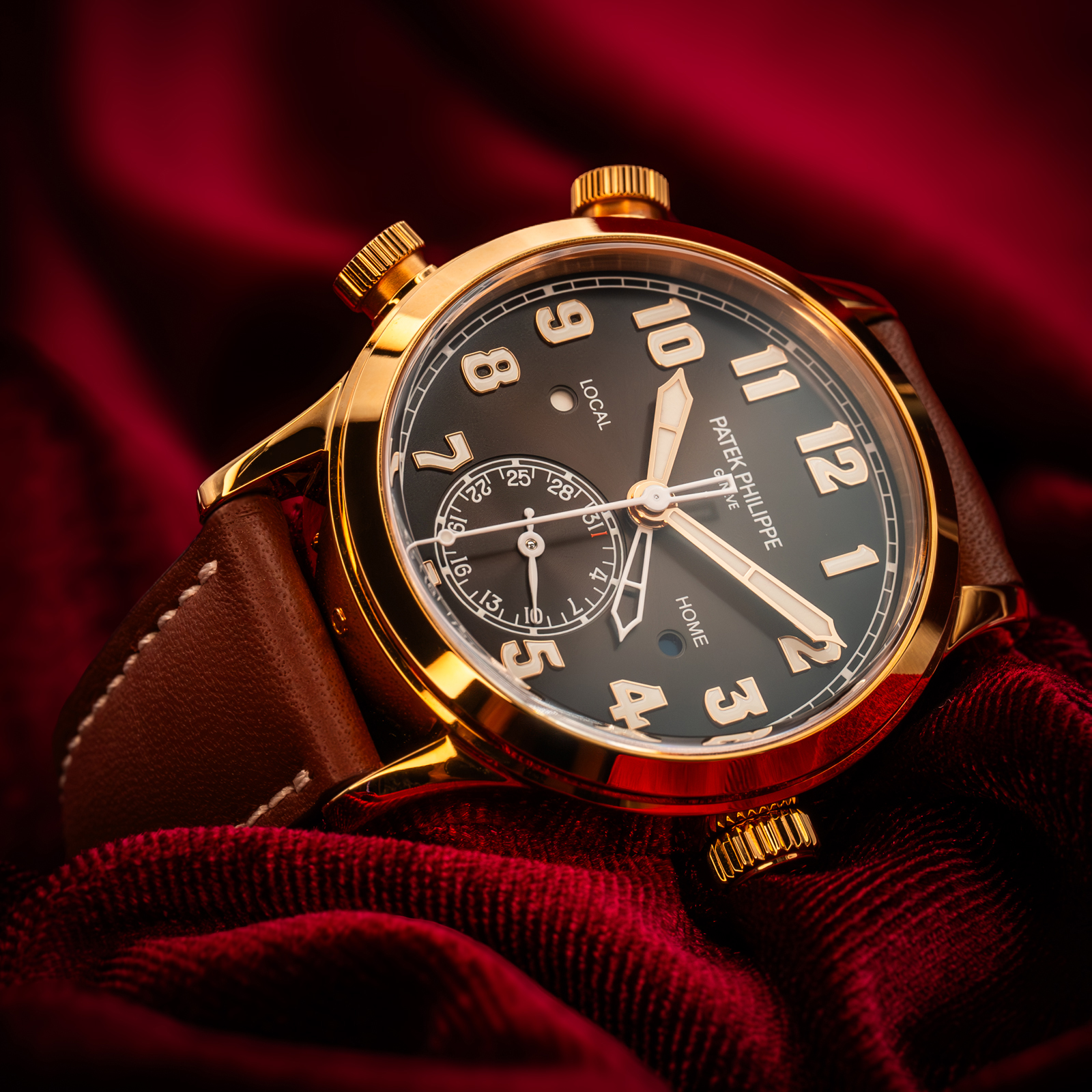 Patek Philippe Complications 7234R-001 Thumbnail 2