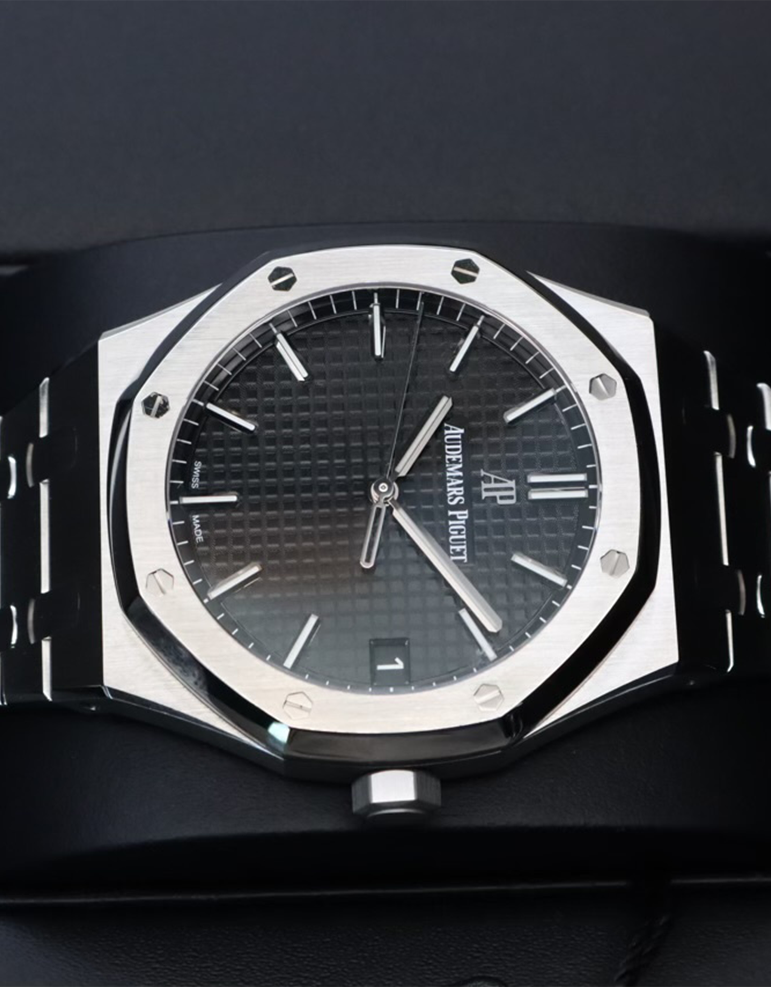 Audemars Piguet Royal Oak 15500ST.OO.1220ST.03 Thumbnail 4