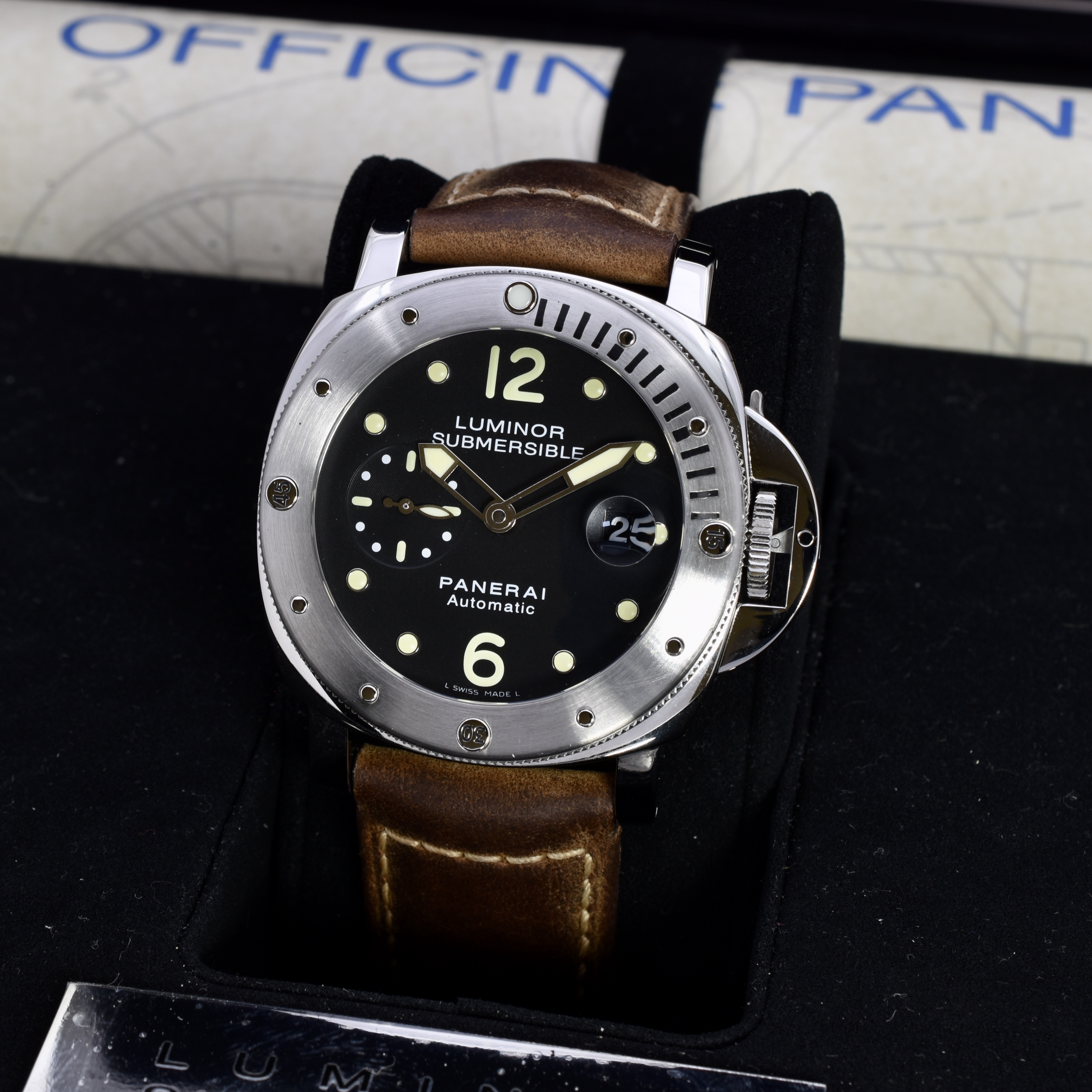 Panerai Royal Navy Clearance Diver PAM00664 Thumbnail 6