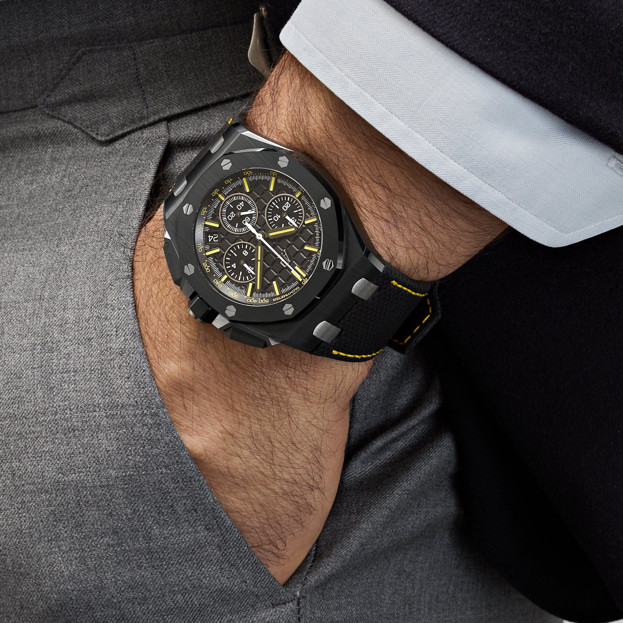 Audemars Piguet Royal Oak Offshore 26420CE.OO.A005VE.01 Thumbnail 2