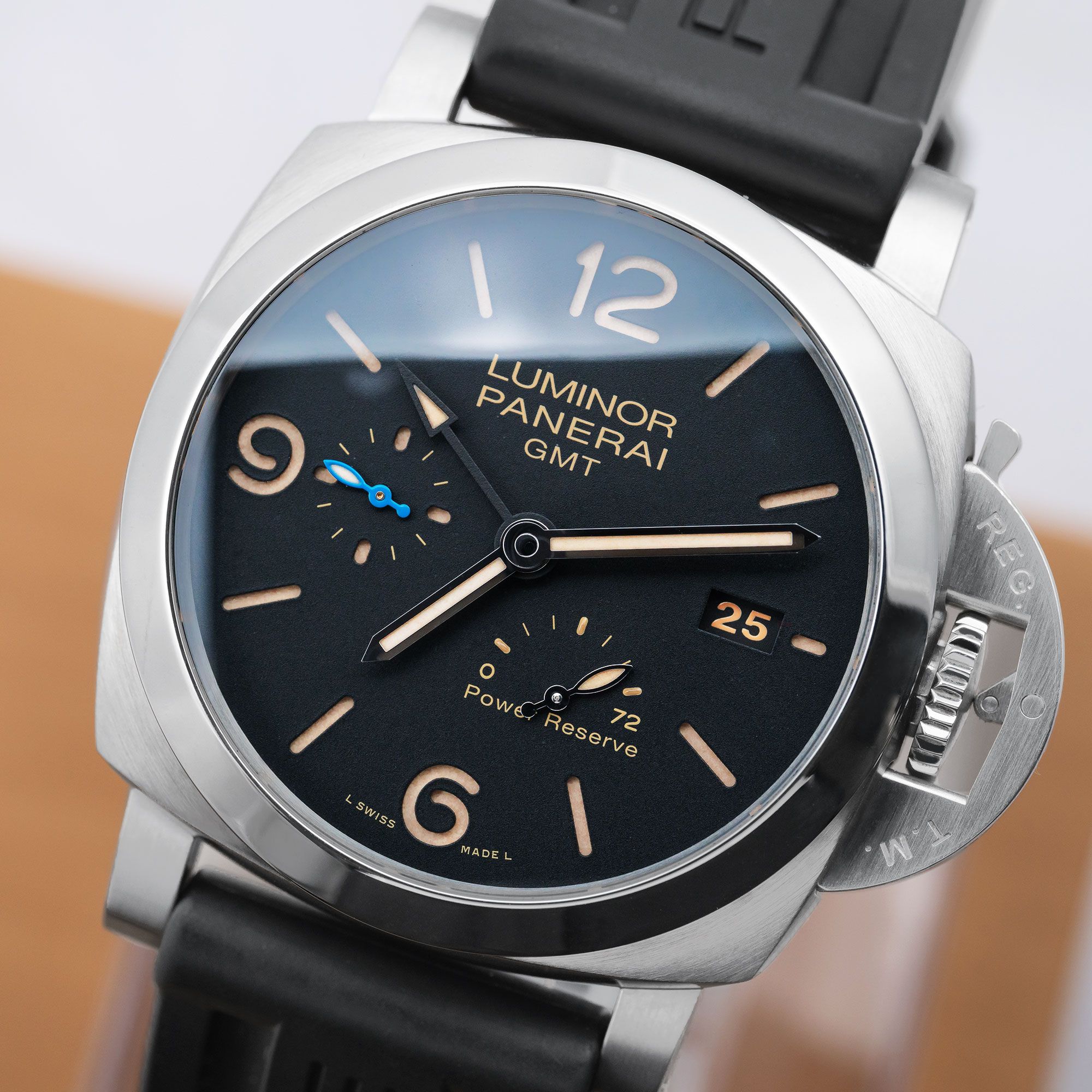 Panerai Luminor Power Reserve PAM01321 Thumbnail 5