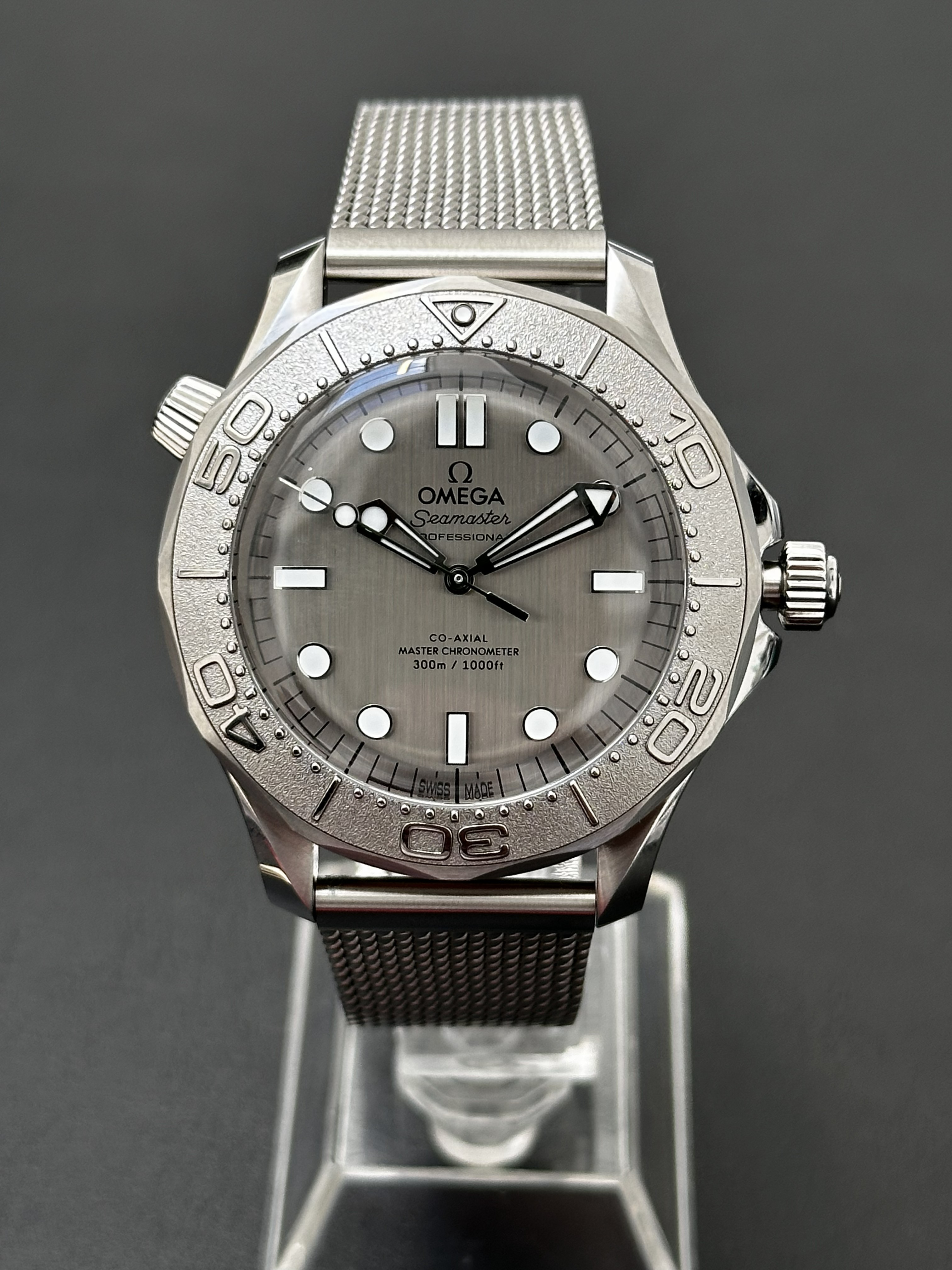 Omega Seamaster Diver 300m 210.30.42.20.06.002 Thumbnail 2