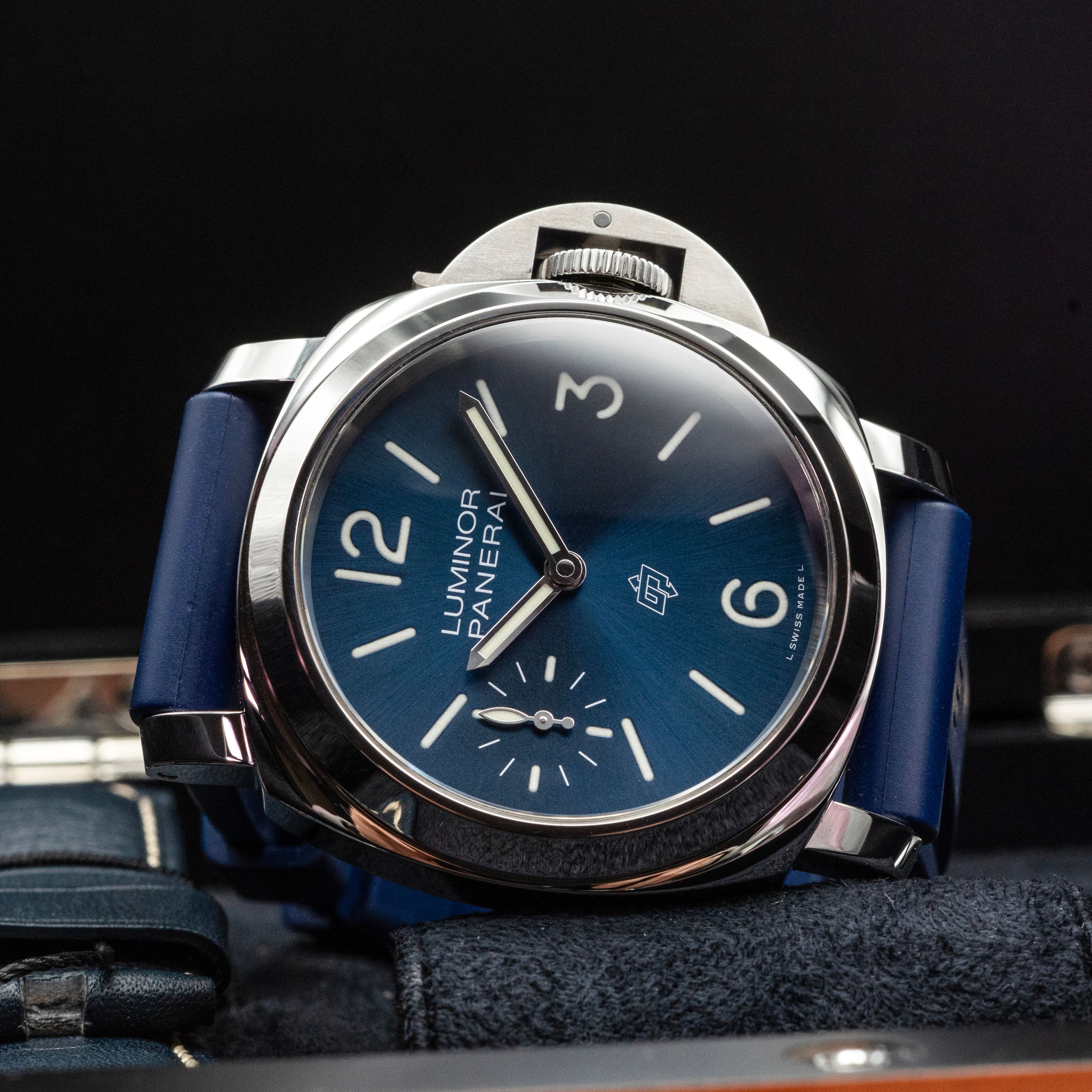 Panerai Luminor Blu Mare PAM01085 Thumbnail 2