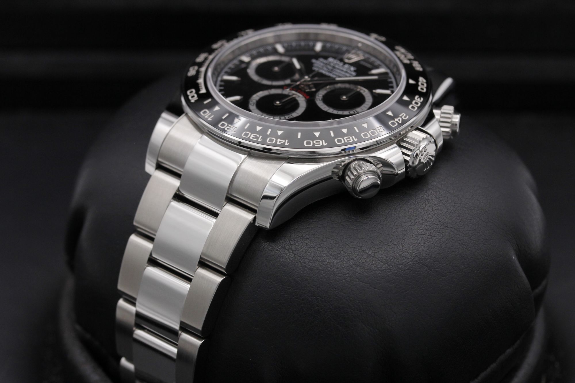 Rolex Daytona 126500 LN Thumbnail 2
