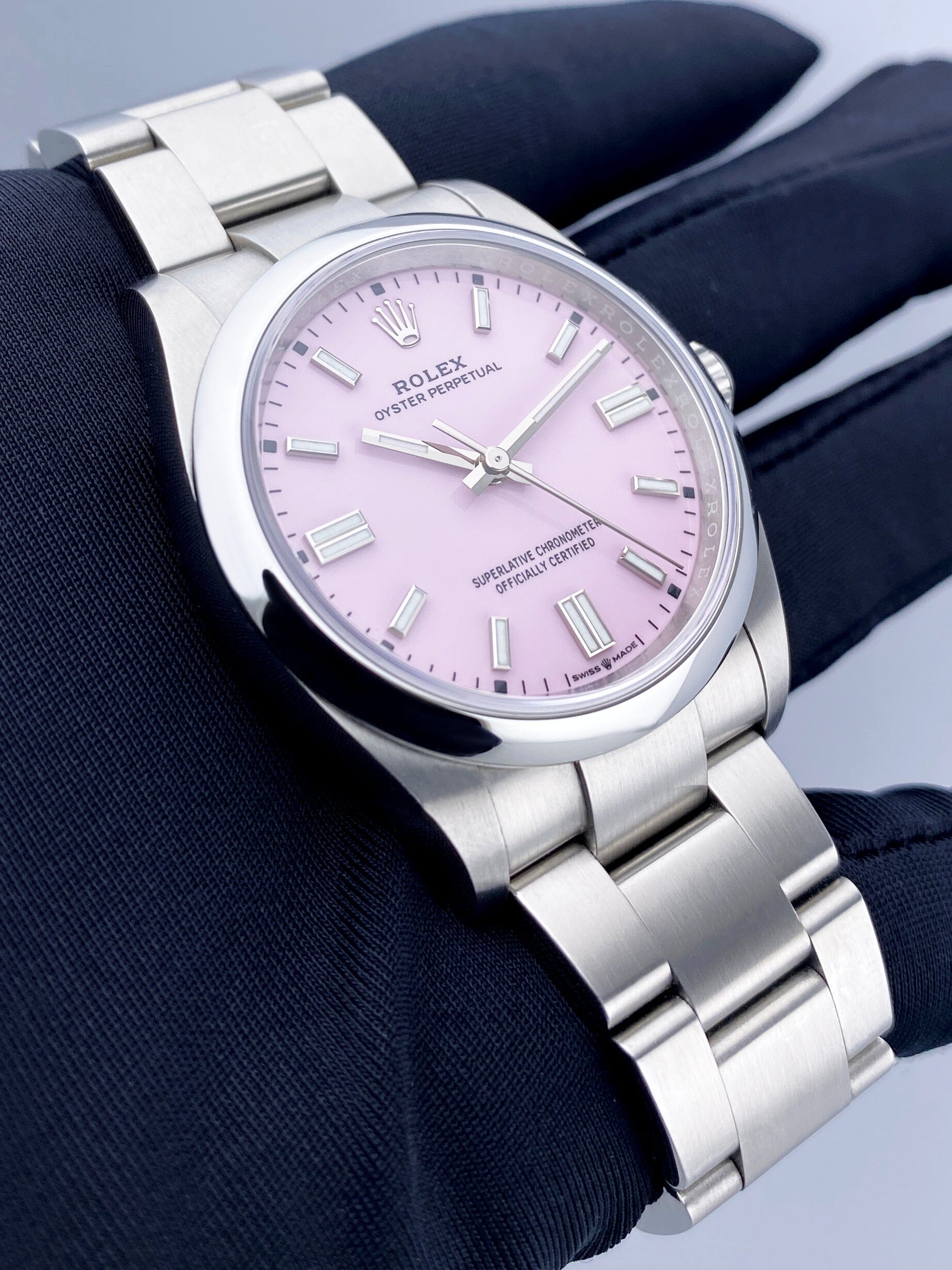 Rolex Oyster Perpetual 126000 Thumbnail 4