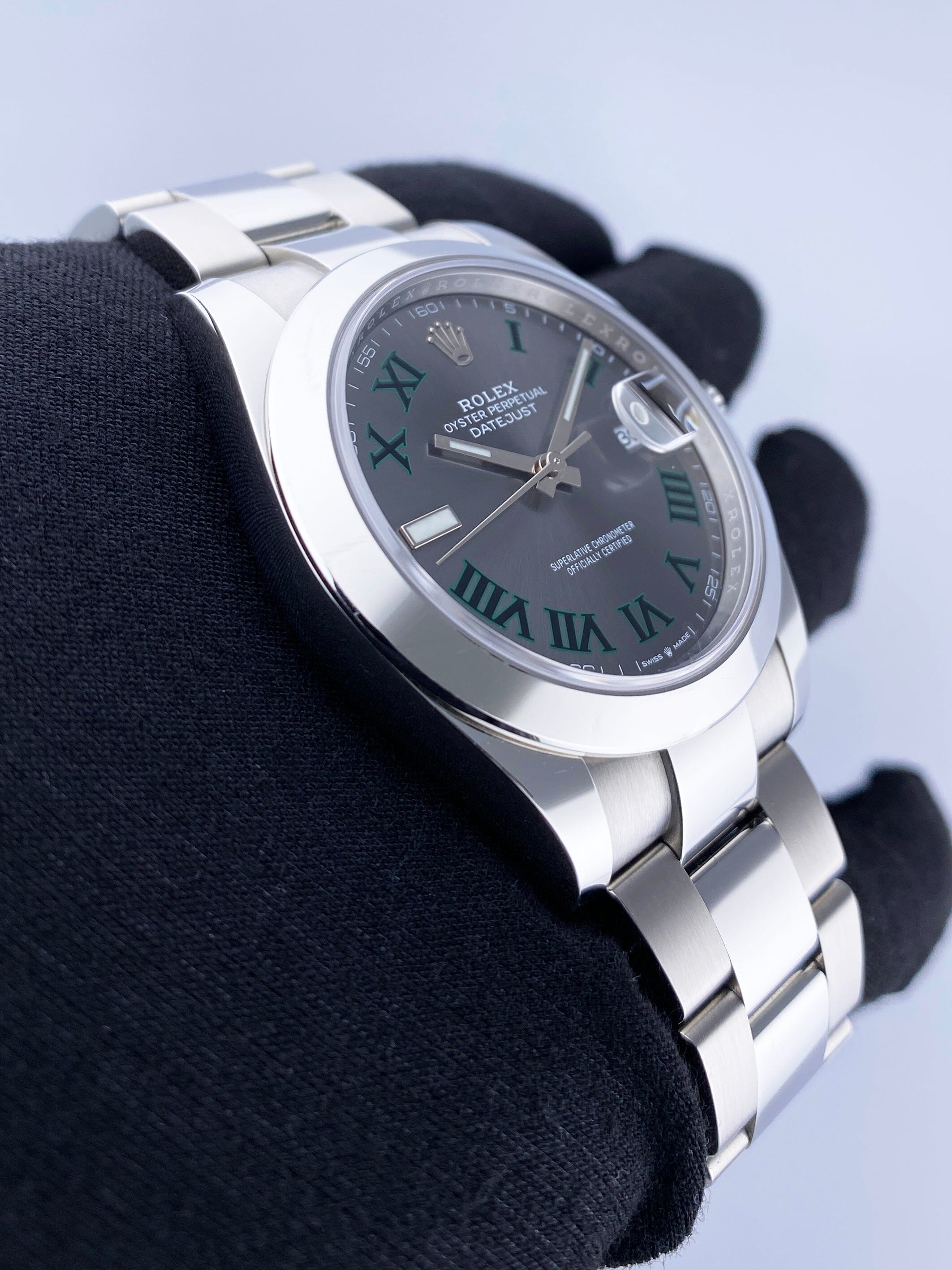 Rolex Datejust 41 126300 Thumbnail 3