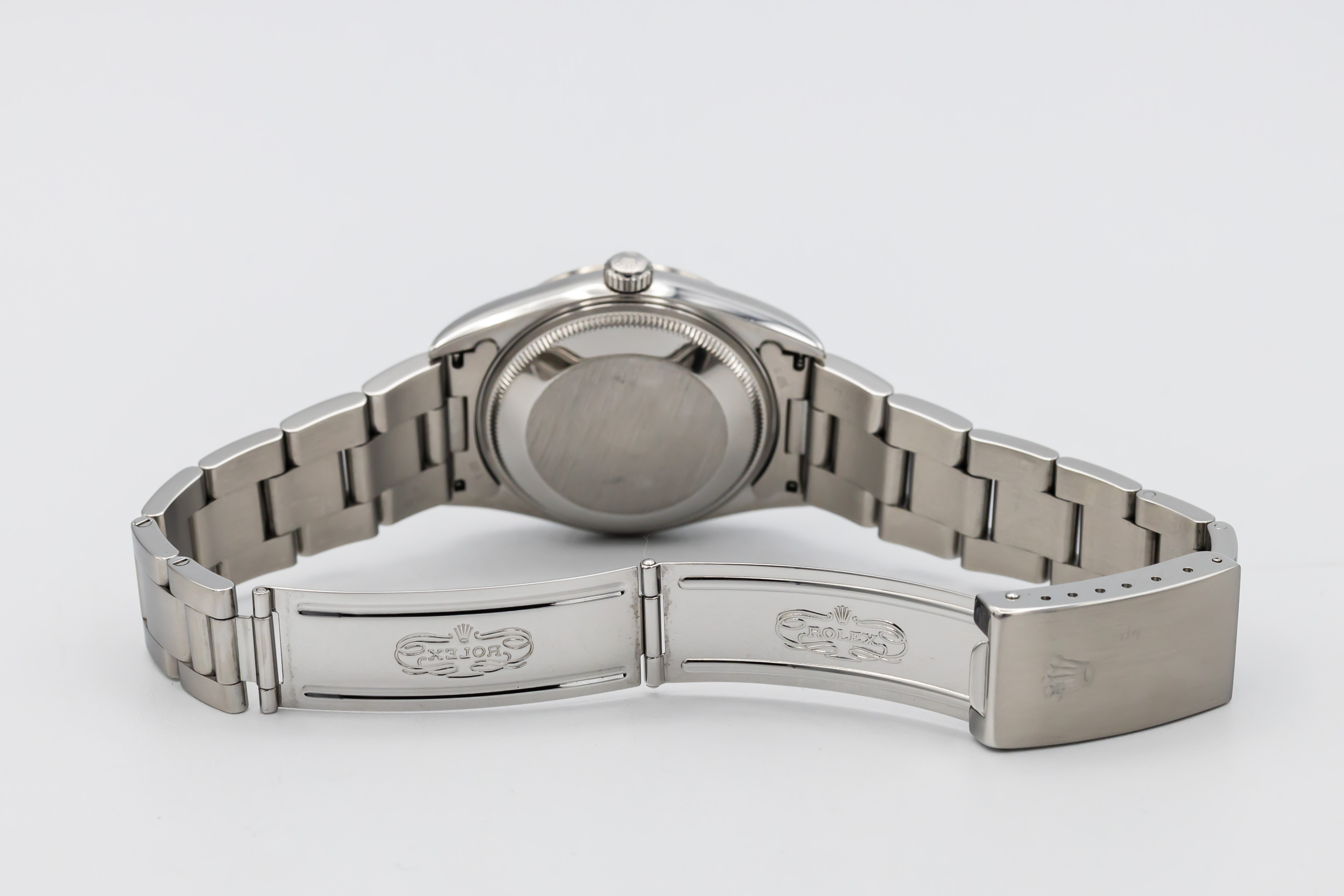 Rolex Oyster Perpetual Date 15200 Thumbnail 4