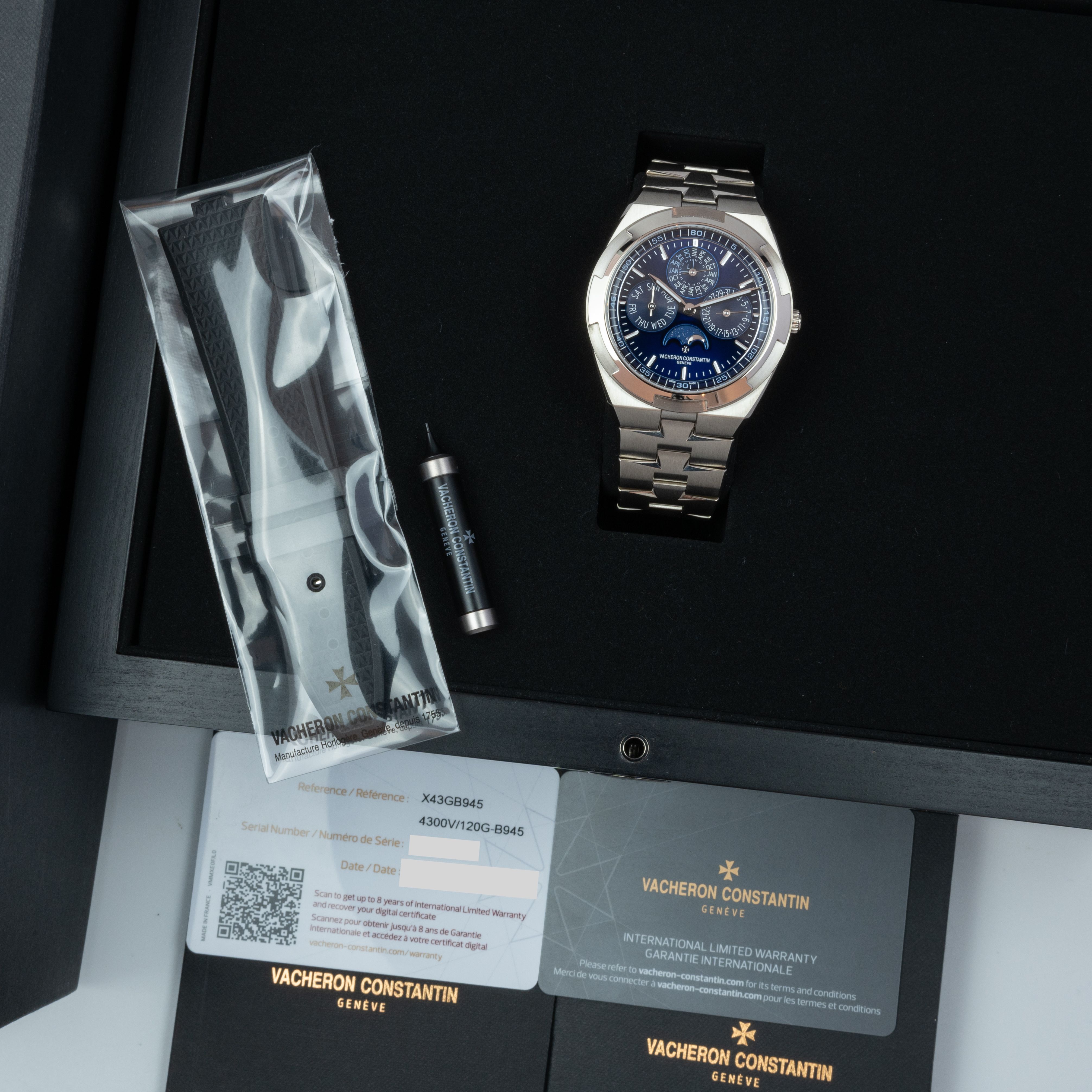 Vacheron Constantin Overseas 4300V/120G-B945 Thumbnail 6