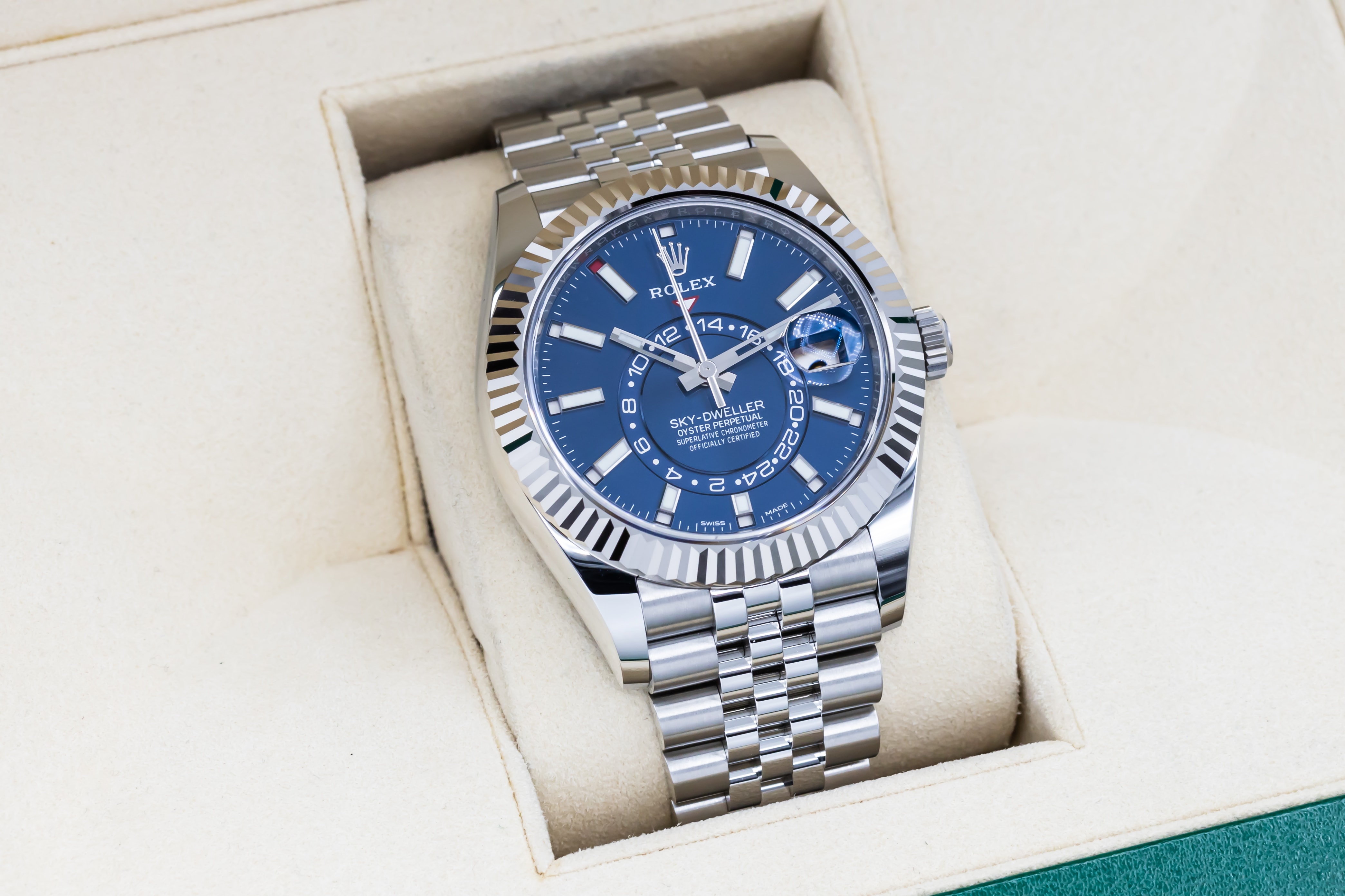 Rolex Sky-Dweller 326934 Thumbnail 5