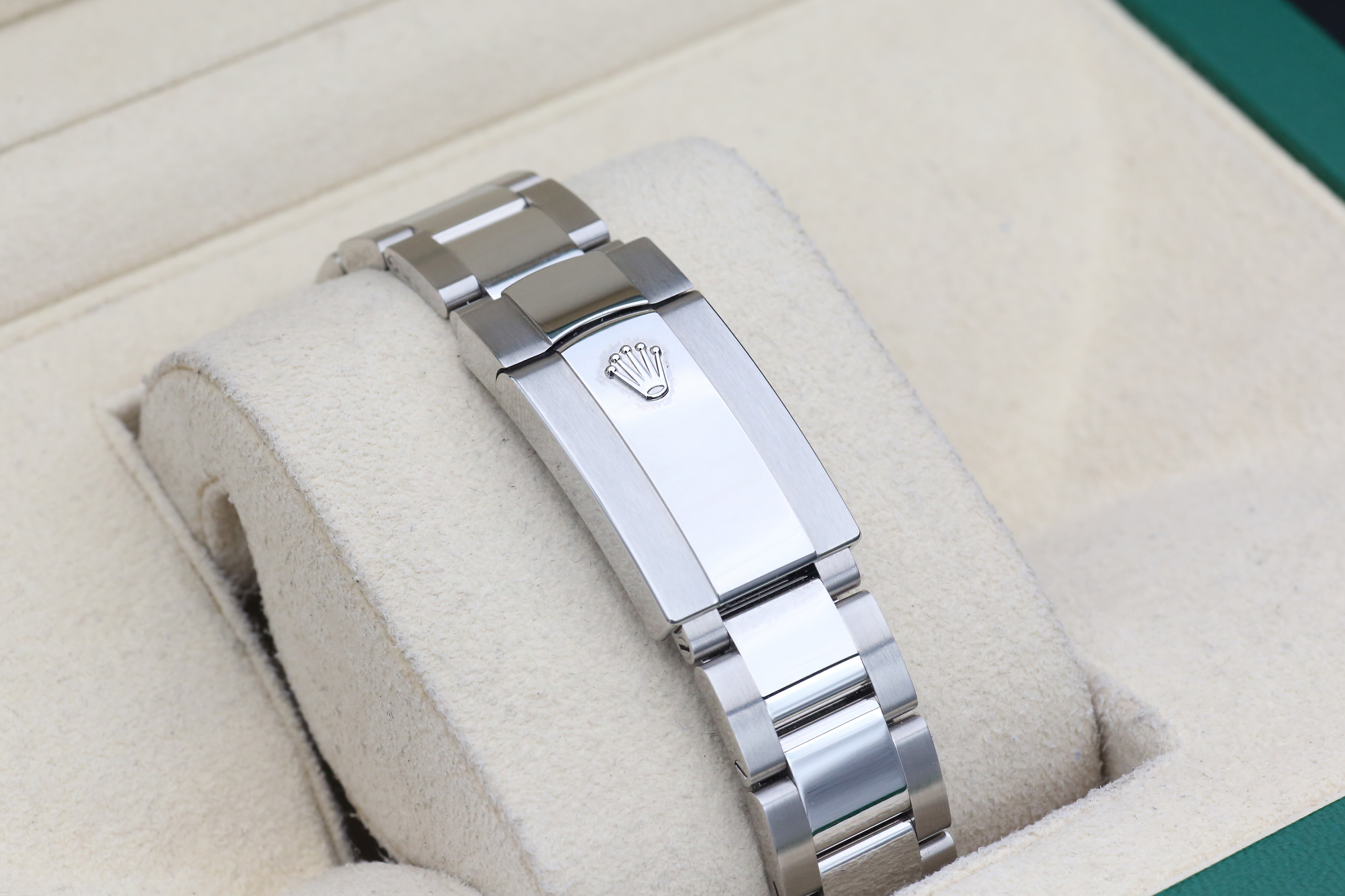 Rolex Datejust 41 126334 Thumbnail 3
