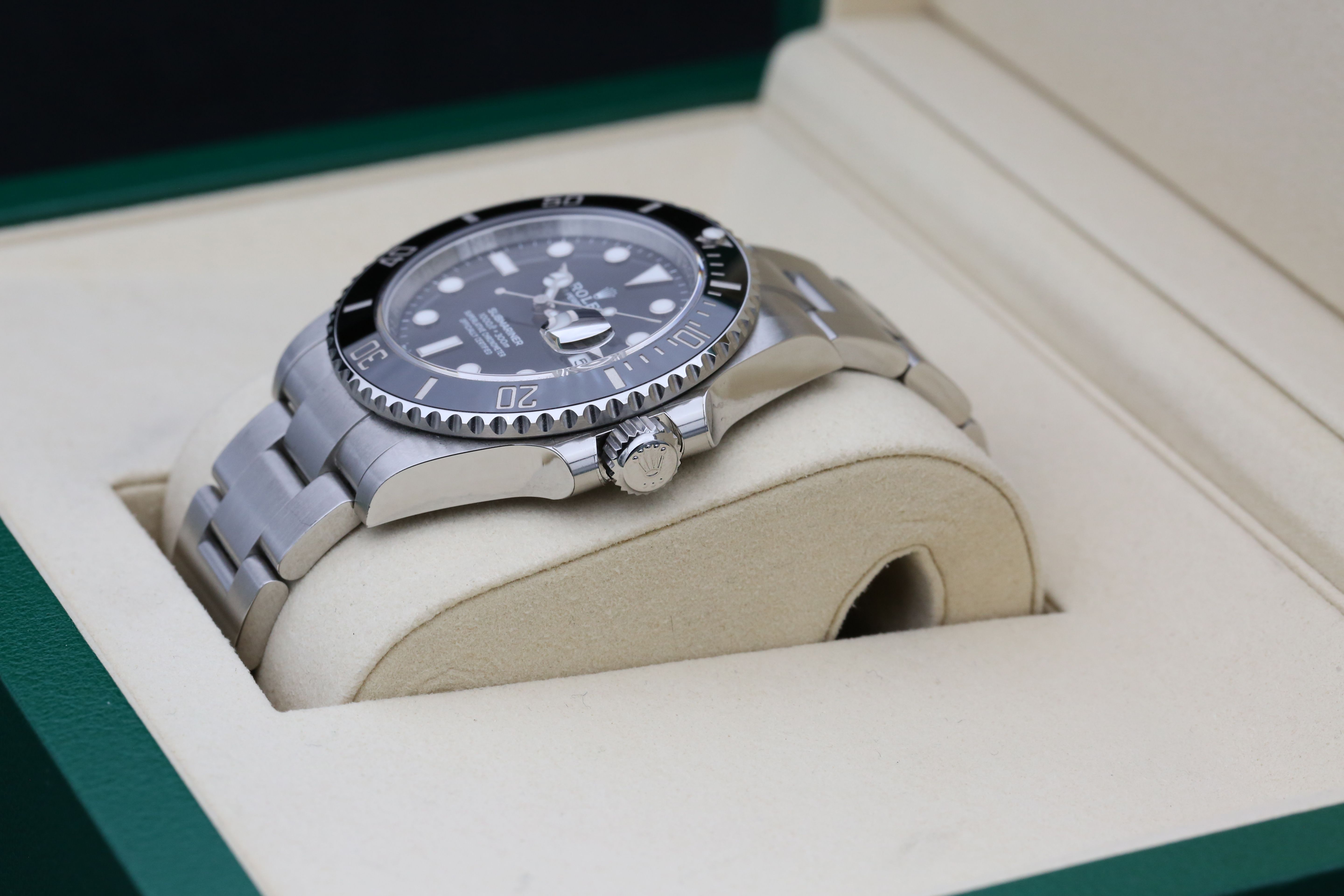 Rolex Submariner 126610 LN Thumbnail 6