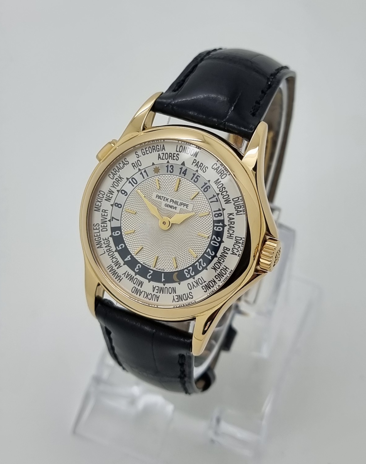 Patek Philippe World Time 5110J-001 Thumbnail 2