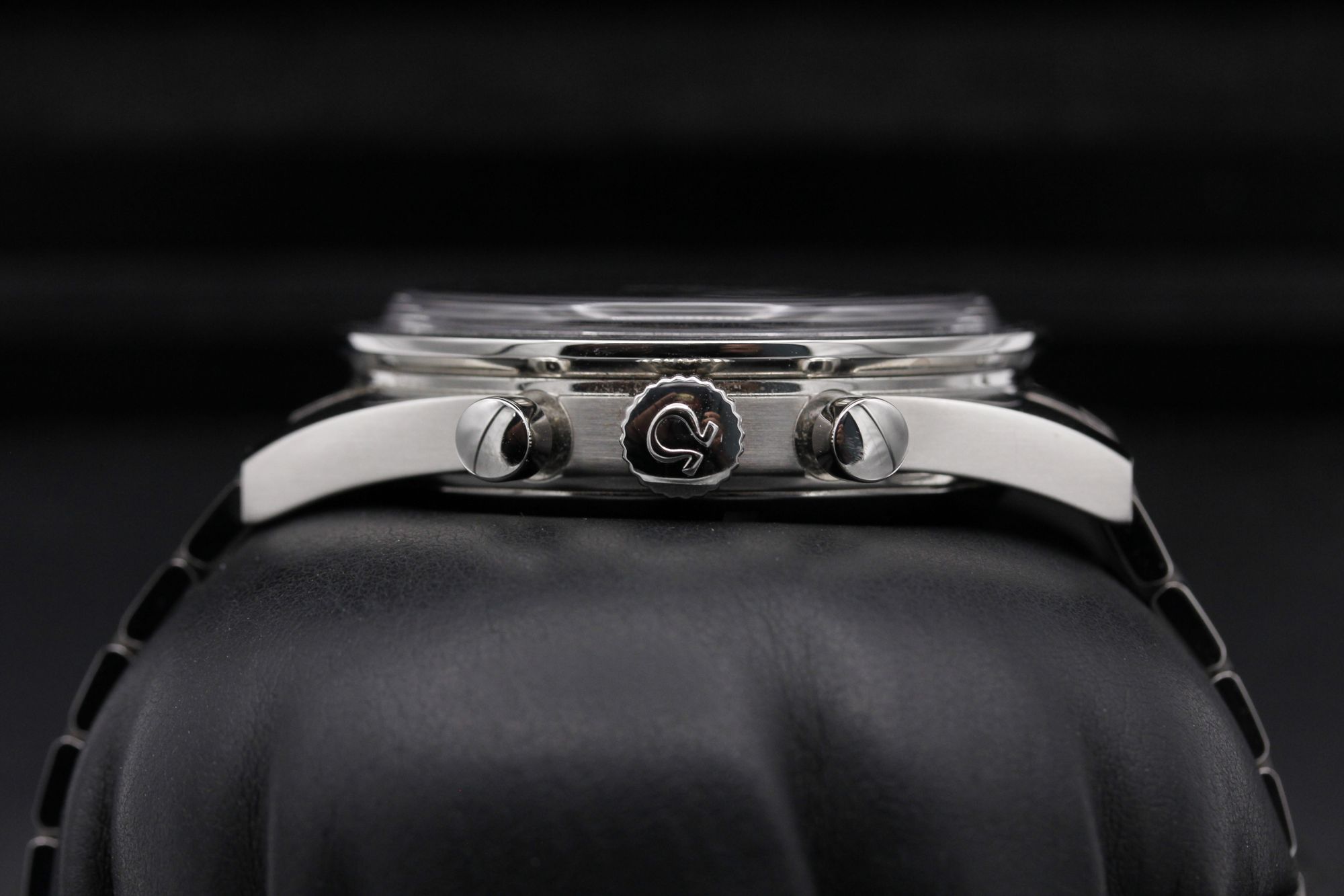 Omega Speedmaster Calibre 321 311.30.40.30.01.001 Thumbnail 3