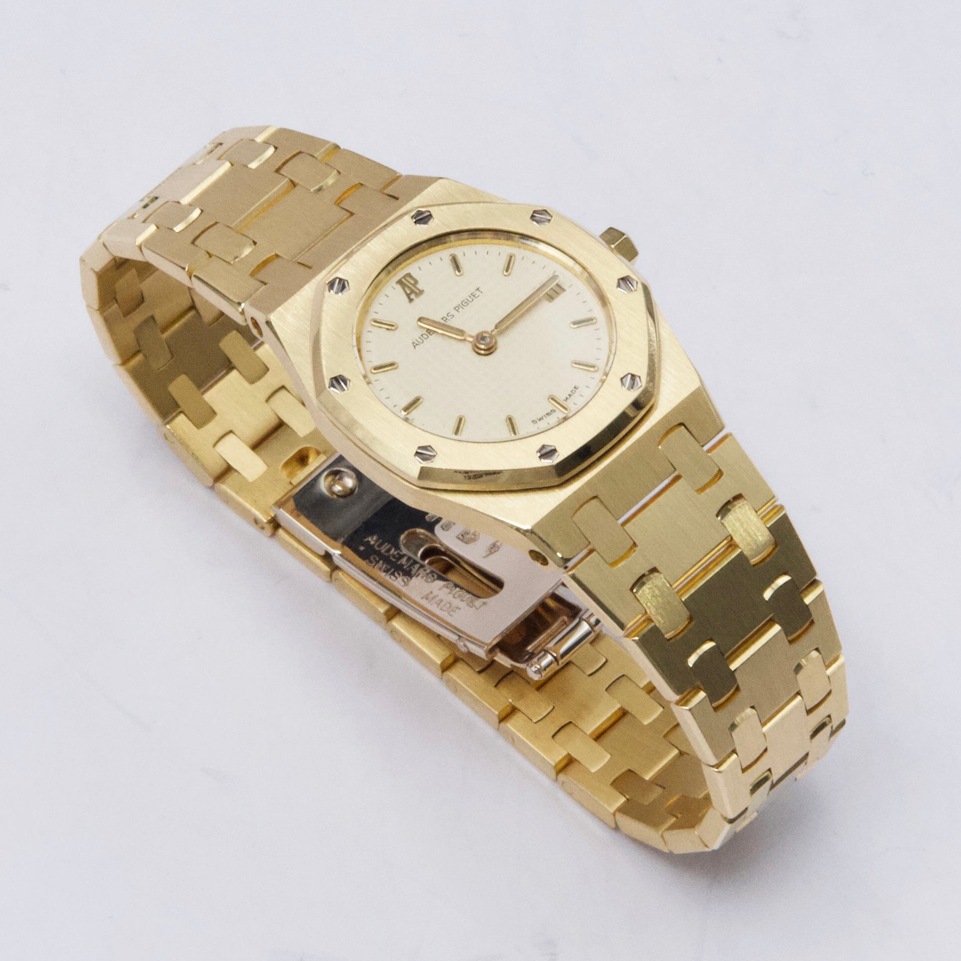 Audemars Piguet Royal Oak 66270BA.OO.0722.BA.01 Thumbnail 4