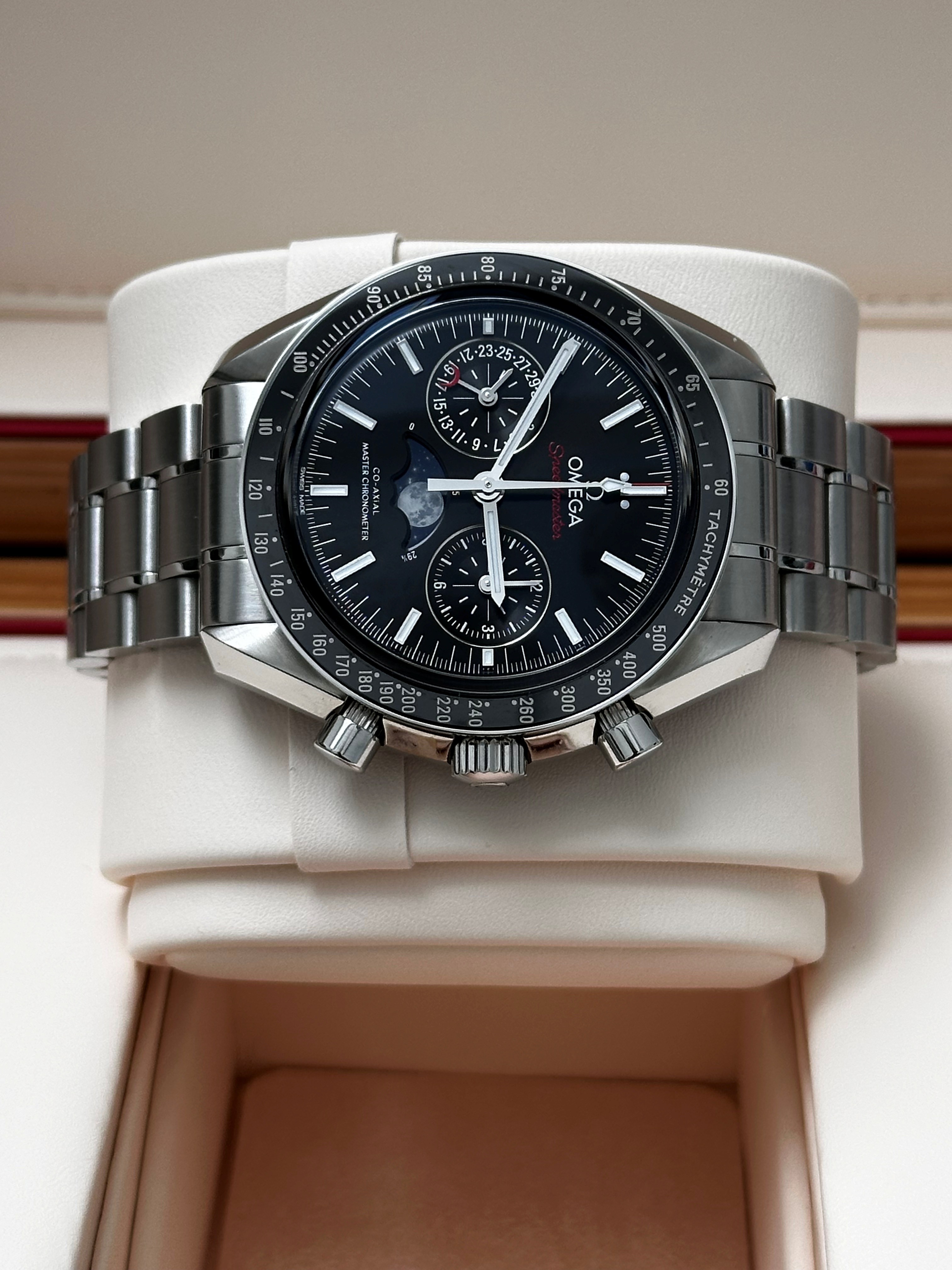 Omega Speedmaster Moonphase 304.30.44.52.01.001 Thumbnail 3
